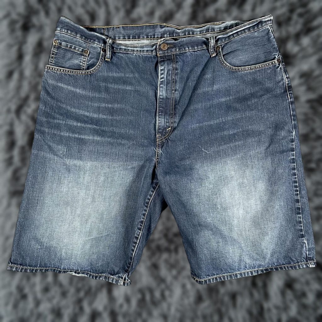 Levi's Levi's Denim Shorts Mens 44 Blue 5-Pocket Bermuda Medium Wash Jorts Baggy Fade Regular Fit Casual Summer Mens Size US 44 / EU 60 - 1 Thumbnail