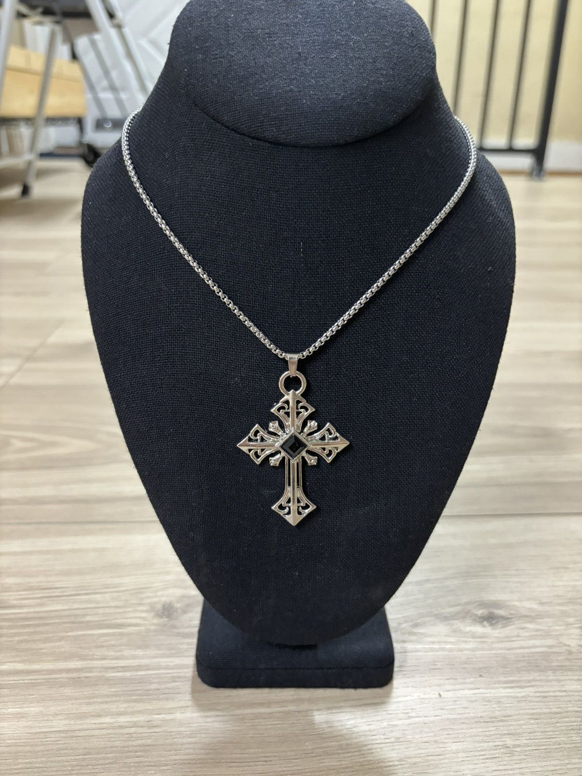 Japanese Brand GA2b - Black Ore Cross Necklace Size ONE SIZE - 3 Thumbnail