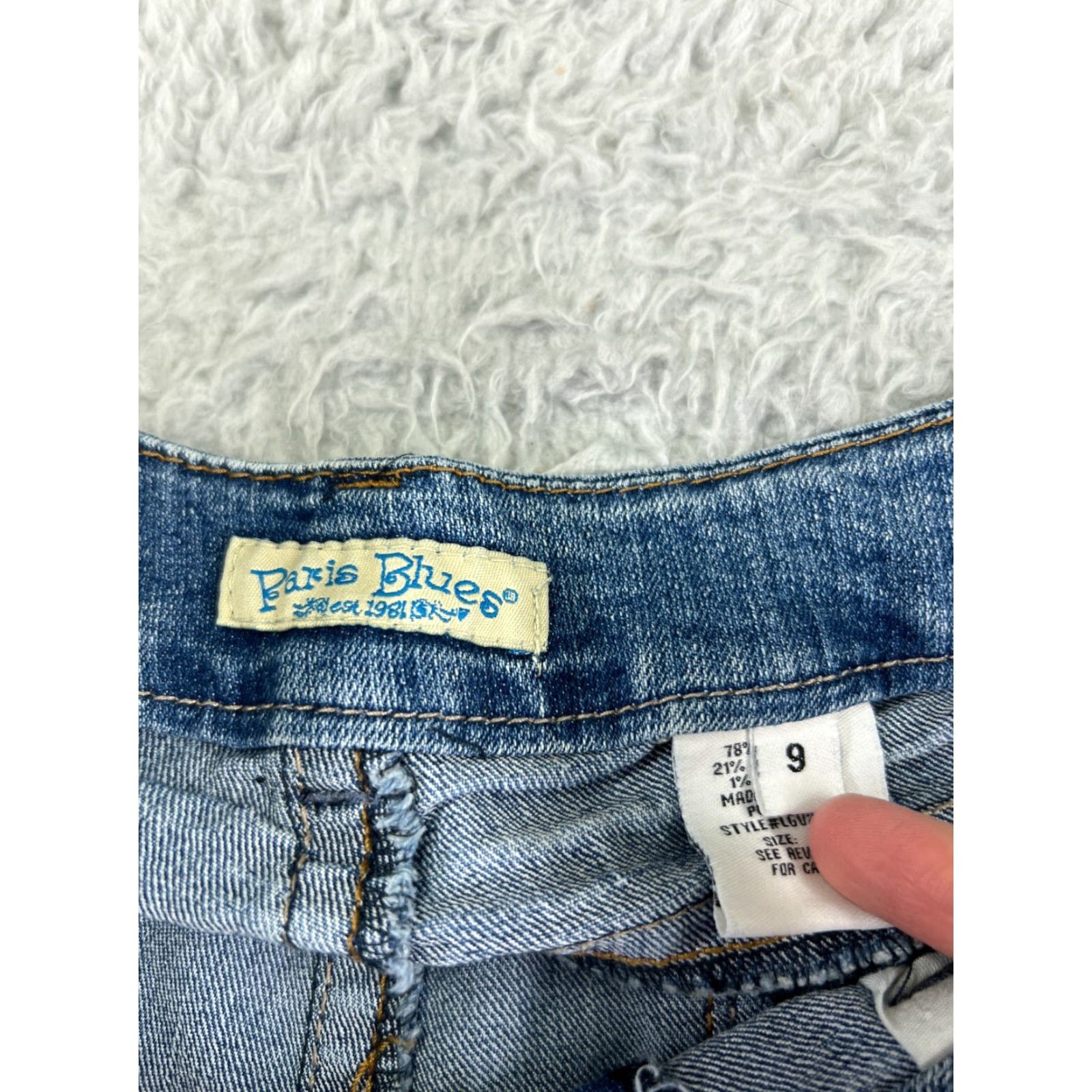 Vintage Paris Blues Jeans Womens 32x30 Blue Denim Flared 15 Regular 5-Pocket Comfort Stretch Cotton Blend Denim Jeans (Medium Wash) Womens Size 36" / US 14 / IT 50 - 6 Thumbnail
