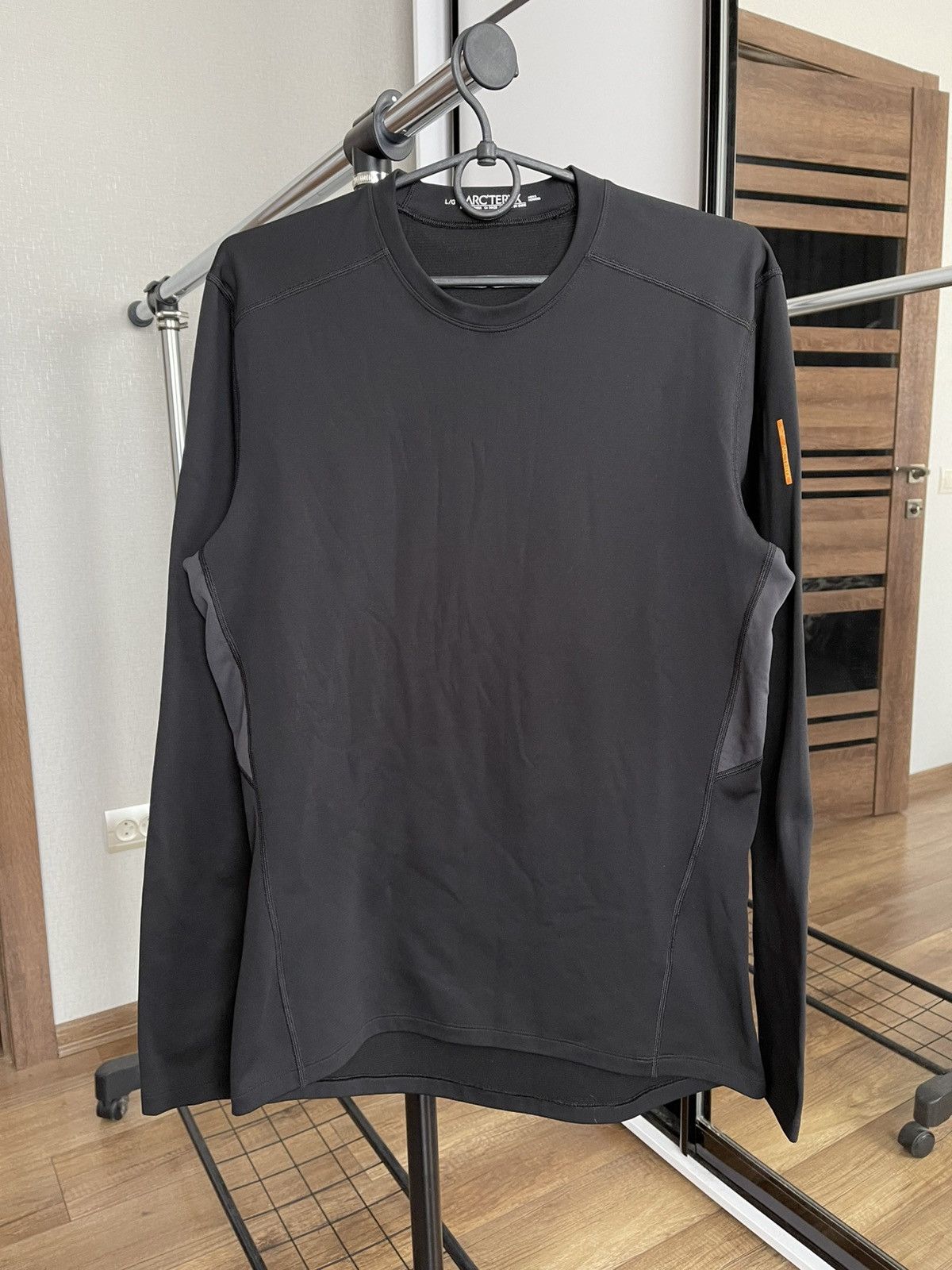 Arc'teryx Arcteryx Phase AR Long Sleeve T-Shirt Tee Size US L / EU 52-54 / 3 - 3 Thumbnail