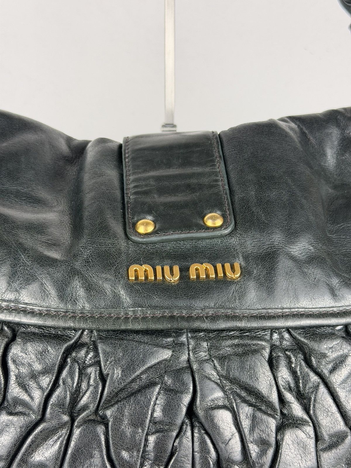 Miu Miu Miu Miu matelasse pleated leather coffer bag in deep green Size ONE SIZE - 7 Thumbnail