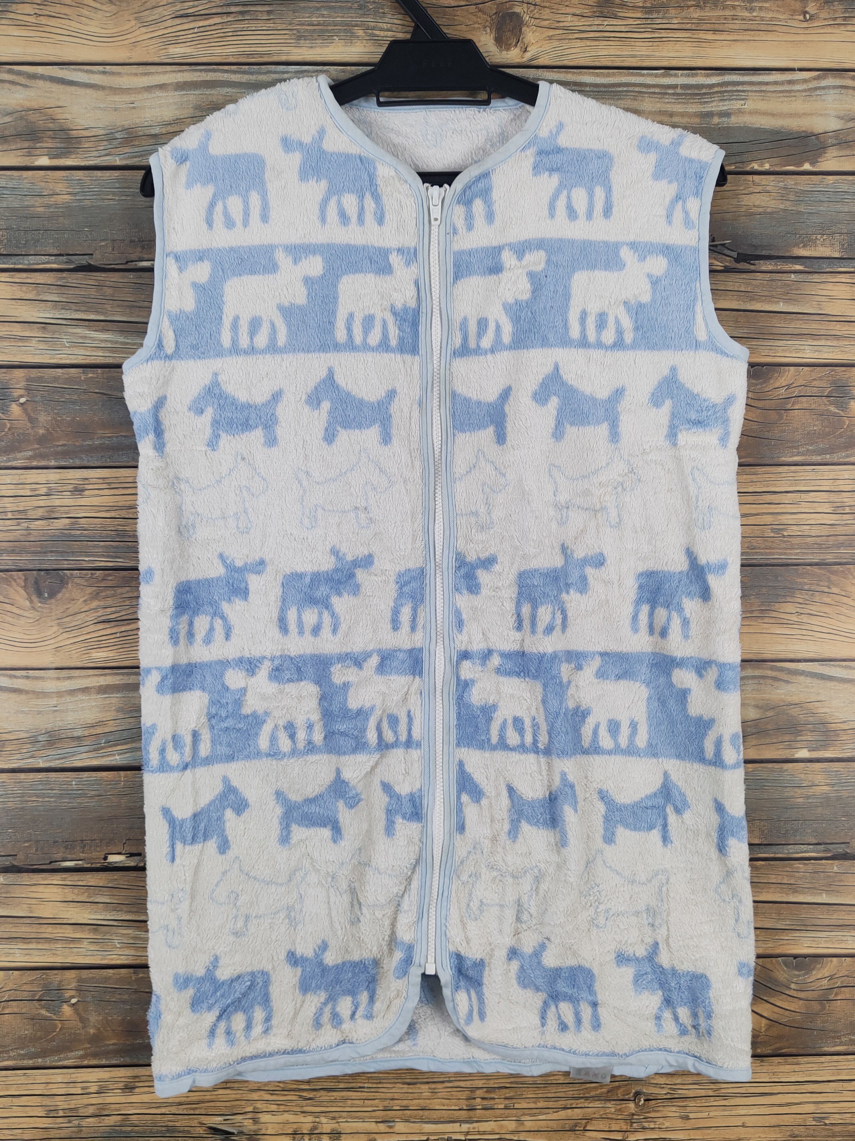 Japanese Brand × Vintage Vintage Design Japanese Brand Blue White Fur Mohair Vests Size S / US 4 / IT 40 - 1 Thumbnail