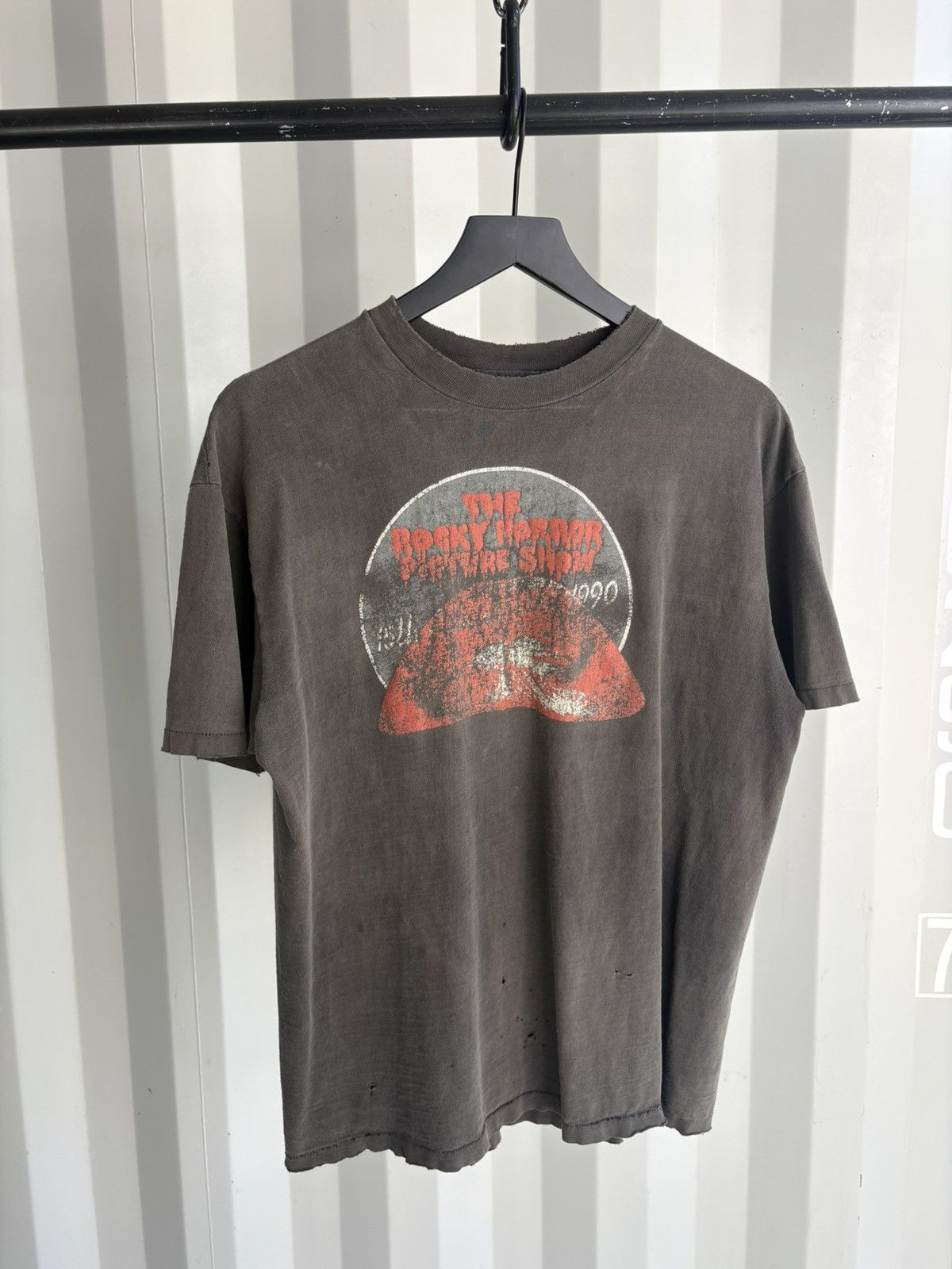 Vintage Vintage Rocky Horror Show Shirt Faded Distressed GRUNGE Band Size US L / EU 52-54 / 3 - 1 Thumbnail