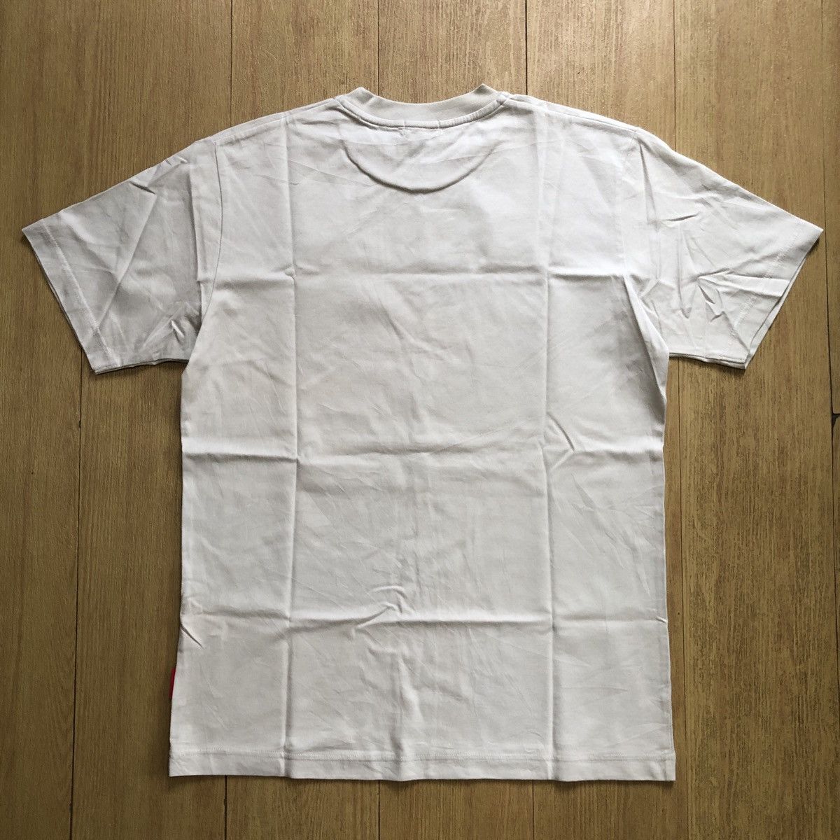 Barbara Kruger × Vintage Barbara Kruger Remote Control Graphic Tee Size US M / EU 48-50 / 2 - 2 Thumbnail