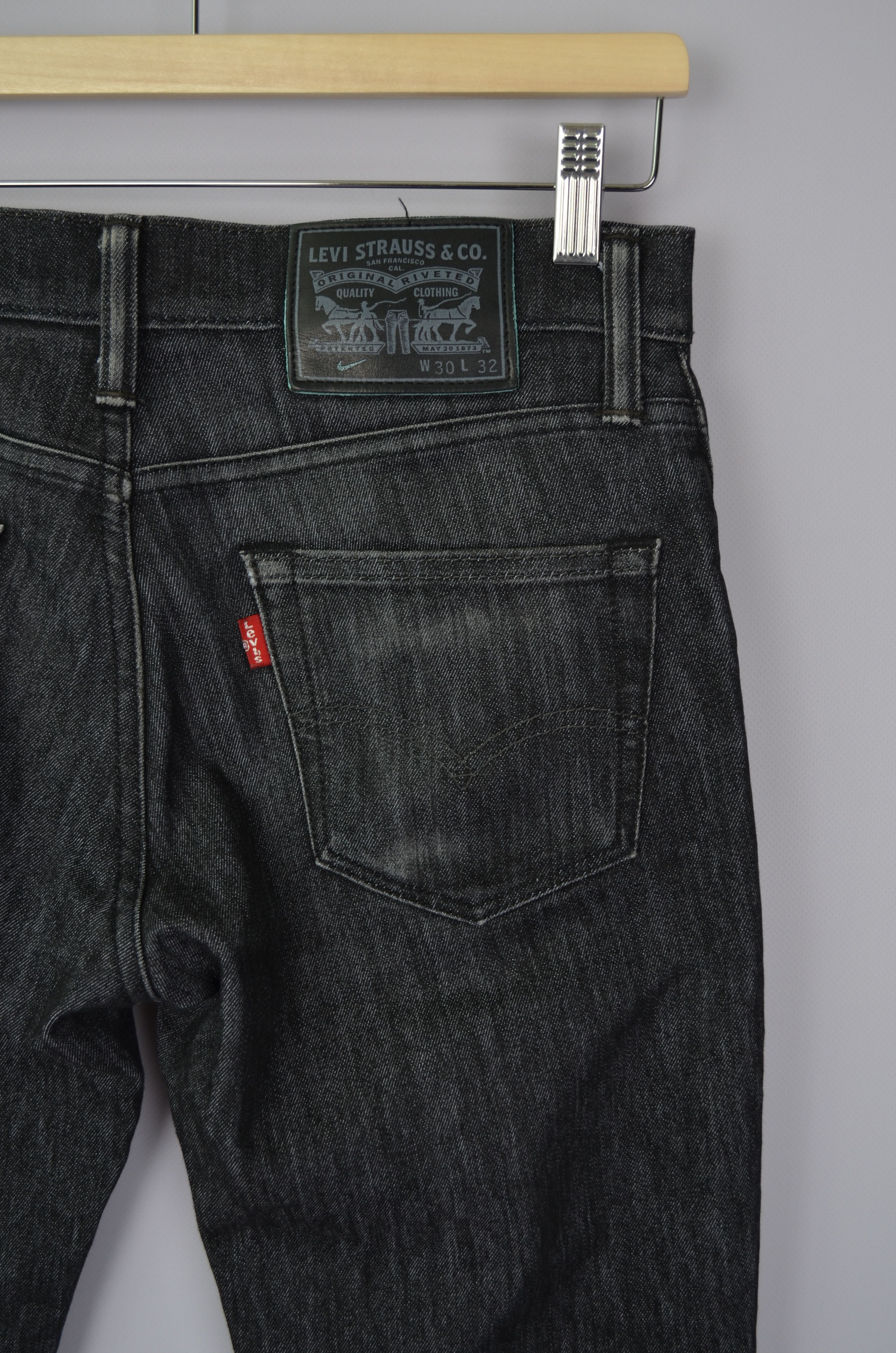 Levi's × Nike Levi's x Nike SB Skateboarding 511 Denim Jeans 30x30 Dark Size US 30 / EU 46 - 8 Thumbnail