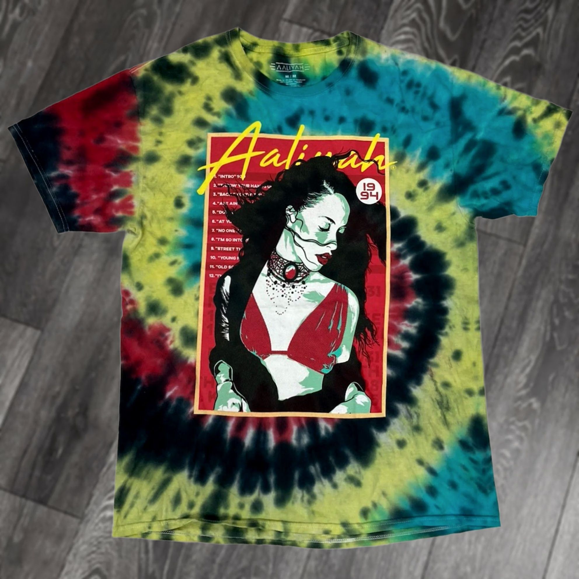 Etro Aaliyah T-Shirt Men Medium Colorful Graphic Print 1994 Retro Short Sleeve Crew Neck Hip Hop Music Shirt Size US M / EU 48-50 / 2 - 1 Thumbnail