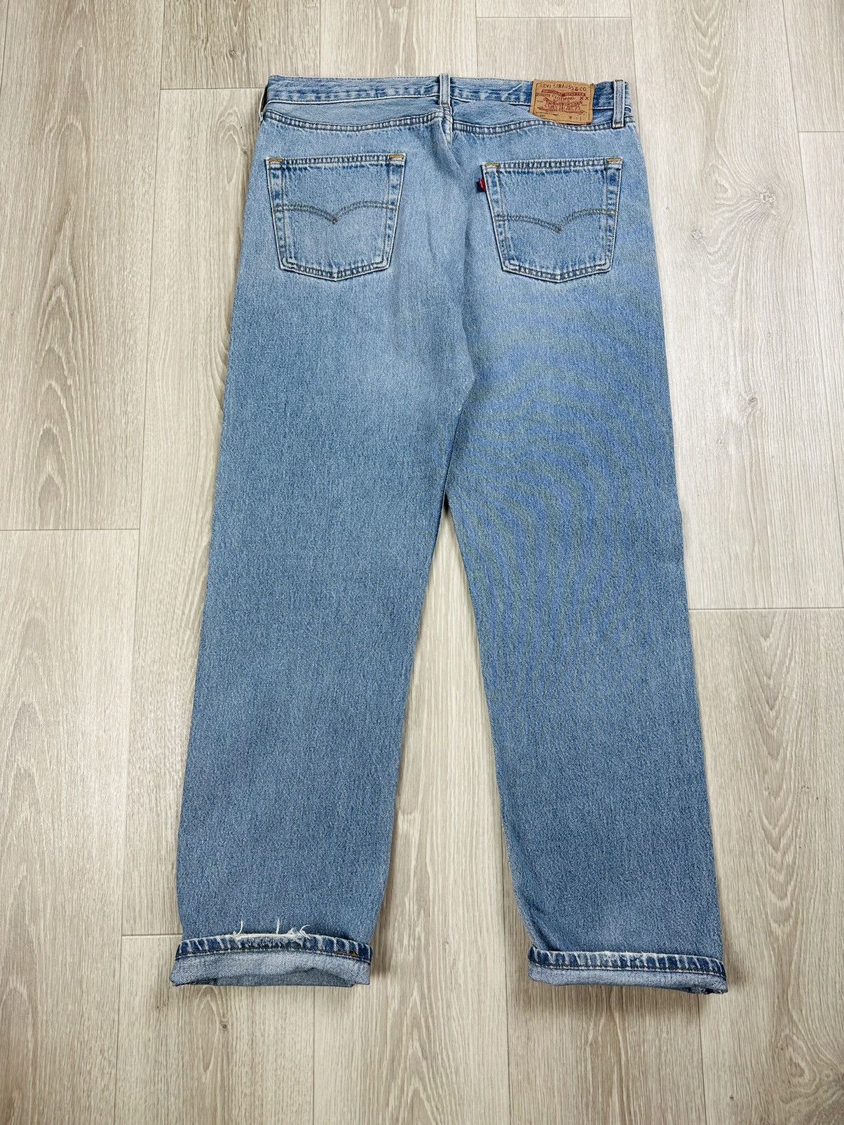 Levi's Vintage 90s Levi’s 501 Denim Jeans 38x32 Made in UK Size US 38 / EU 54 - 2 Thumbnail