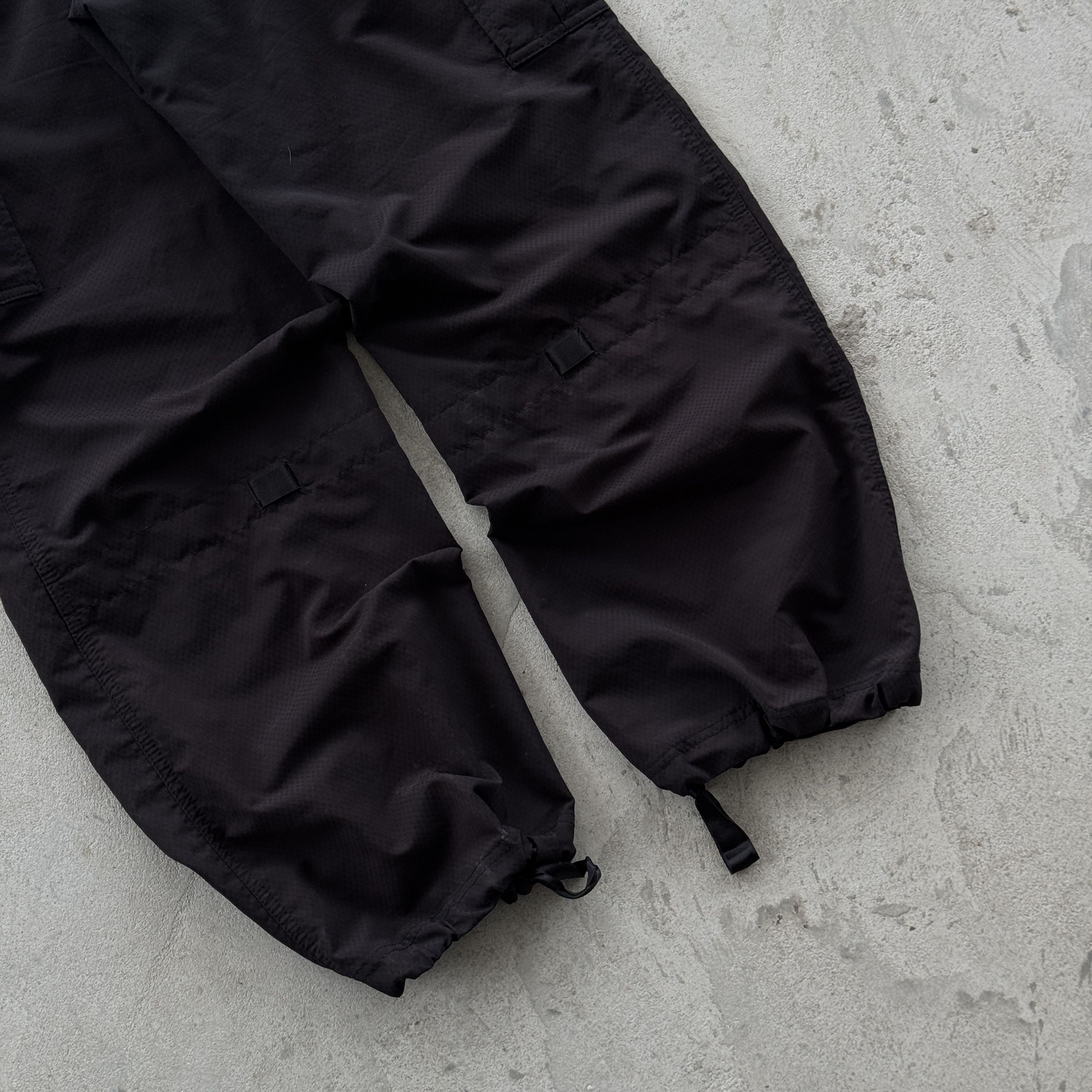 Nike Vintage Nike Cargo Baggy Nylon Pants Size 32" / US 10 / IT 46 - 6 Thumbnail