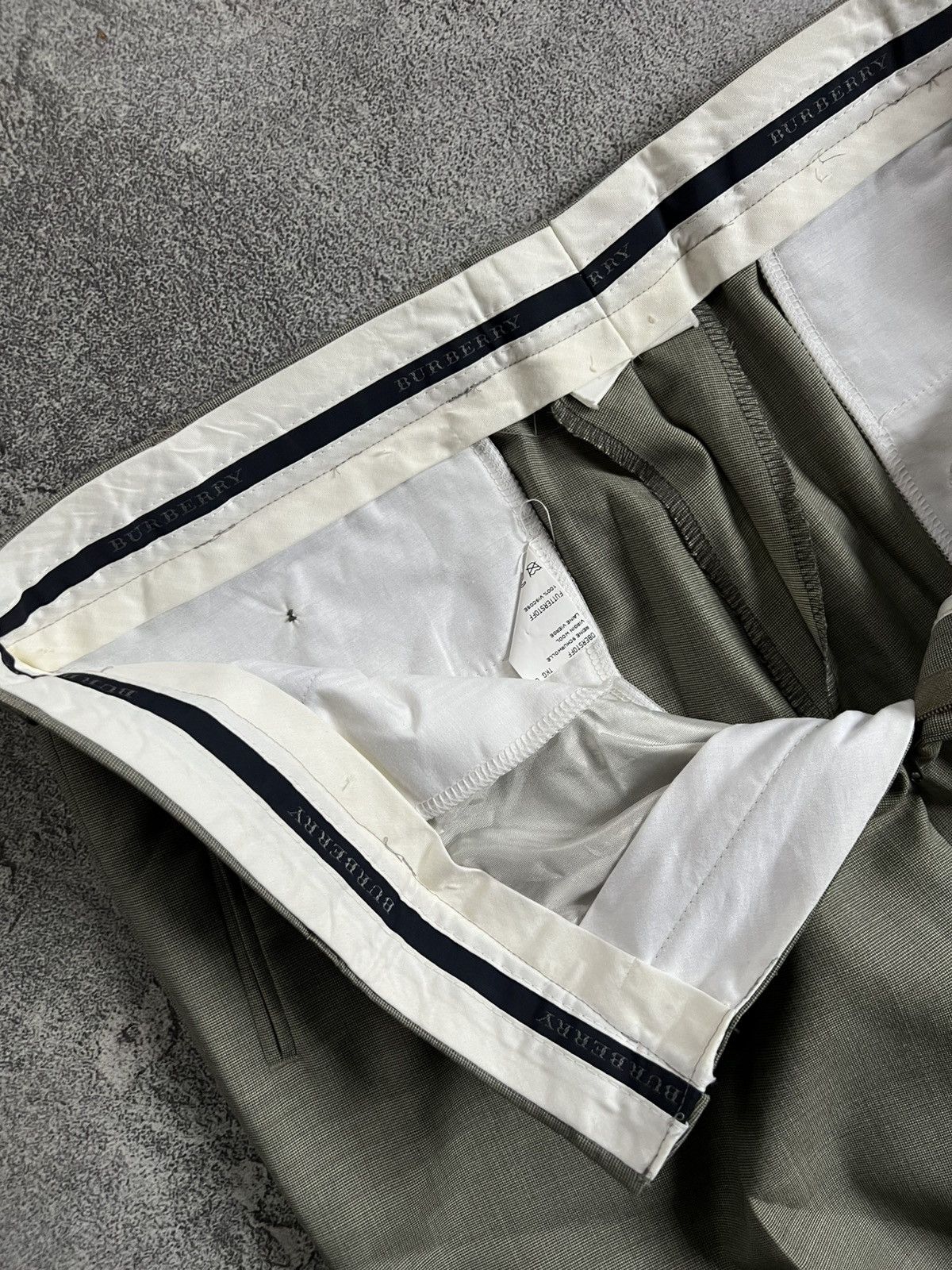 Burberry Vintage Burberry London 2 Two Piece Suit EU 52 Blazer Pants Size 52S - 18 Thumbnail