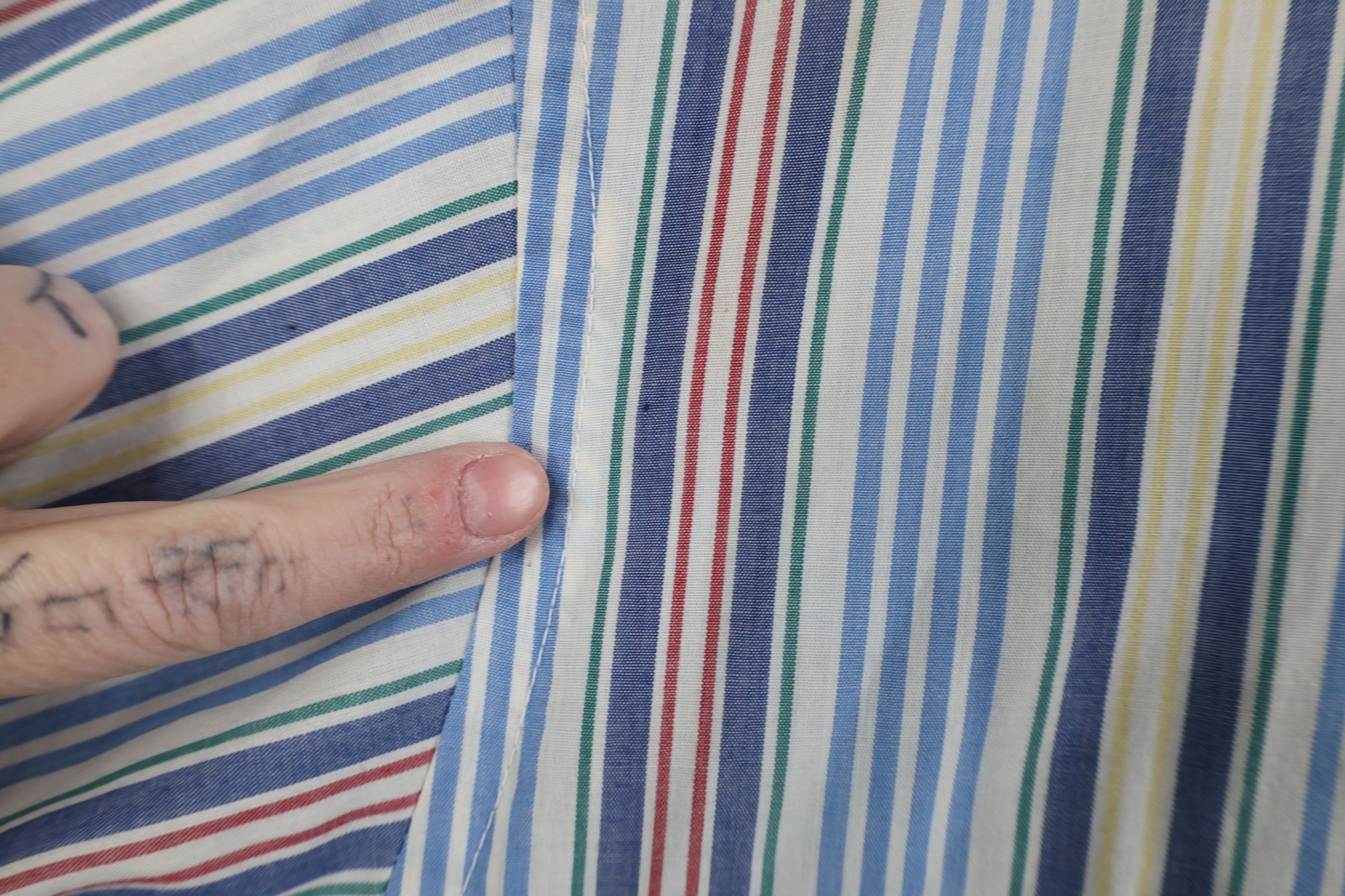 Vintage Vintage 90s Streetwear Short Sleeve Button Down Shirt Size US L / EU 52-54 / 3 - 8 Thumbnail