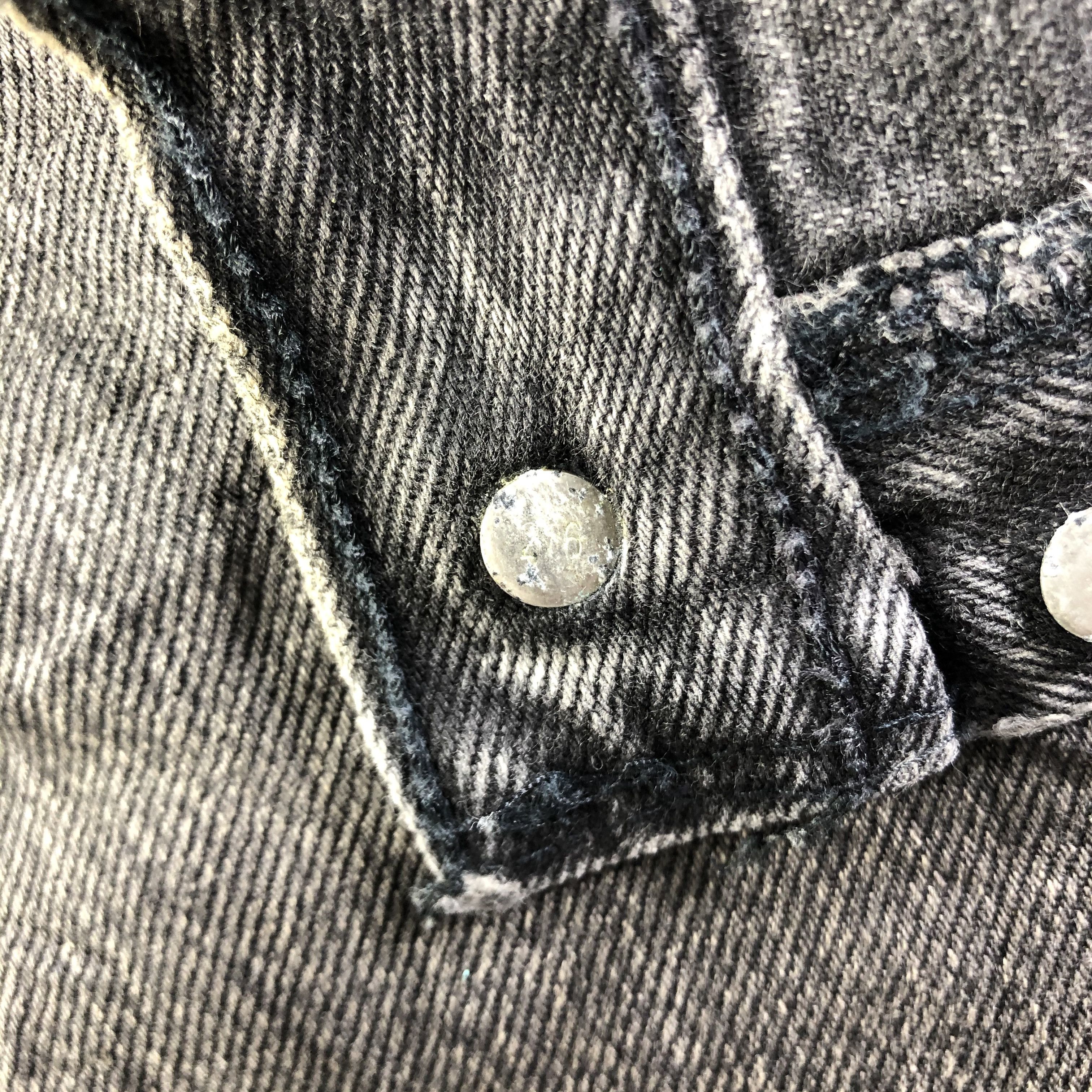 Levi's Vintage Levis 501 Jeans-J3617 Size US 35 - 9 Thumbnail