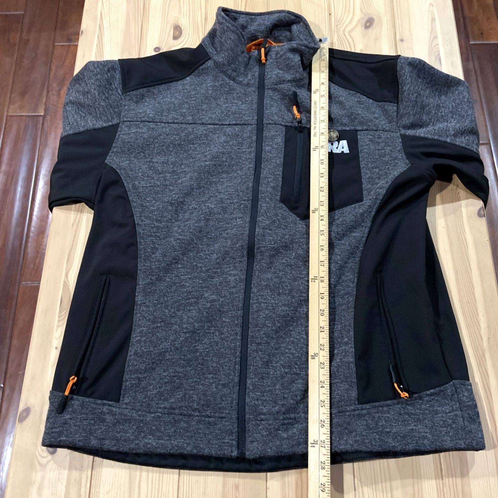 Vintage NRA Members Men's Jacket Softshell Zip Black/Grey L Regular Stand-Up Collar Full Zip Logo Windbreaker 46 Chest Black NRA Size US L / EU 52-54 / 3 - 5 Thumbnail