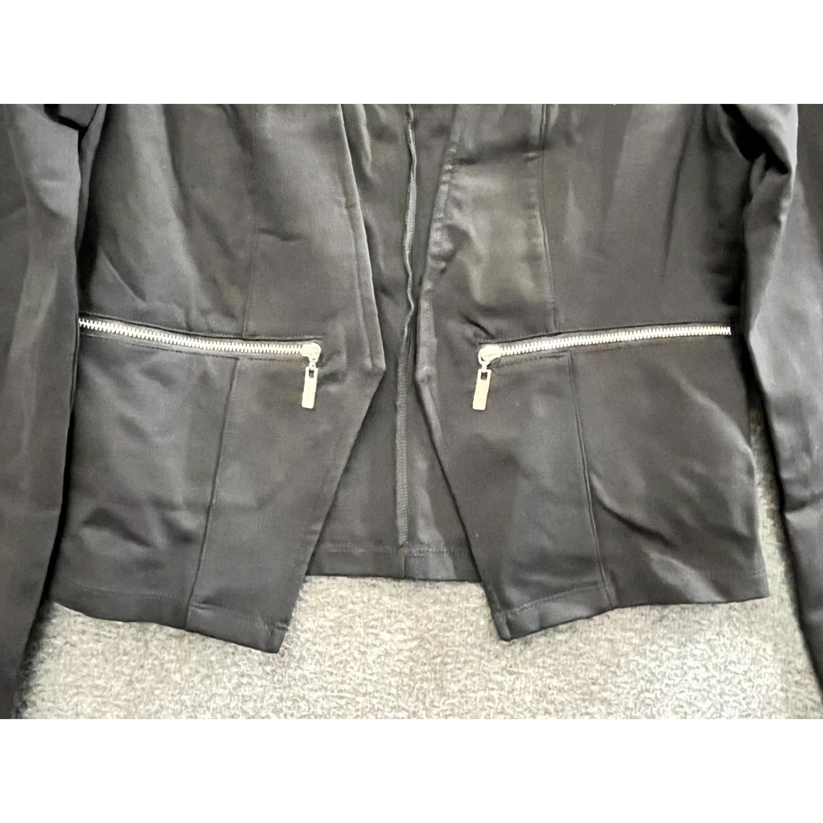 Guess GUESS Women's Black Open Front Blazer Cropped XS Jacket Blazer Short Black Solid 90s Bohemian Womens XS Size XS / US 0-2 / IT 36-38 - 7 Thumbnail