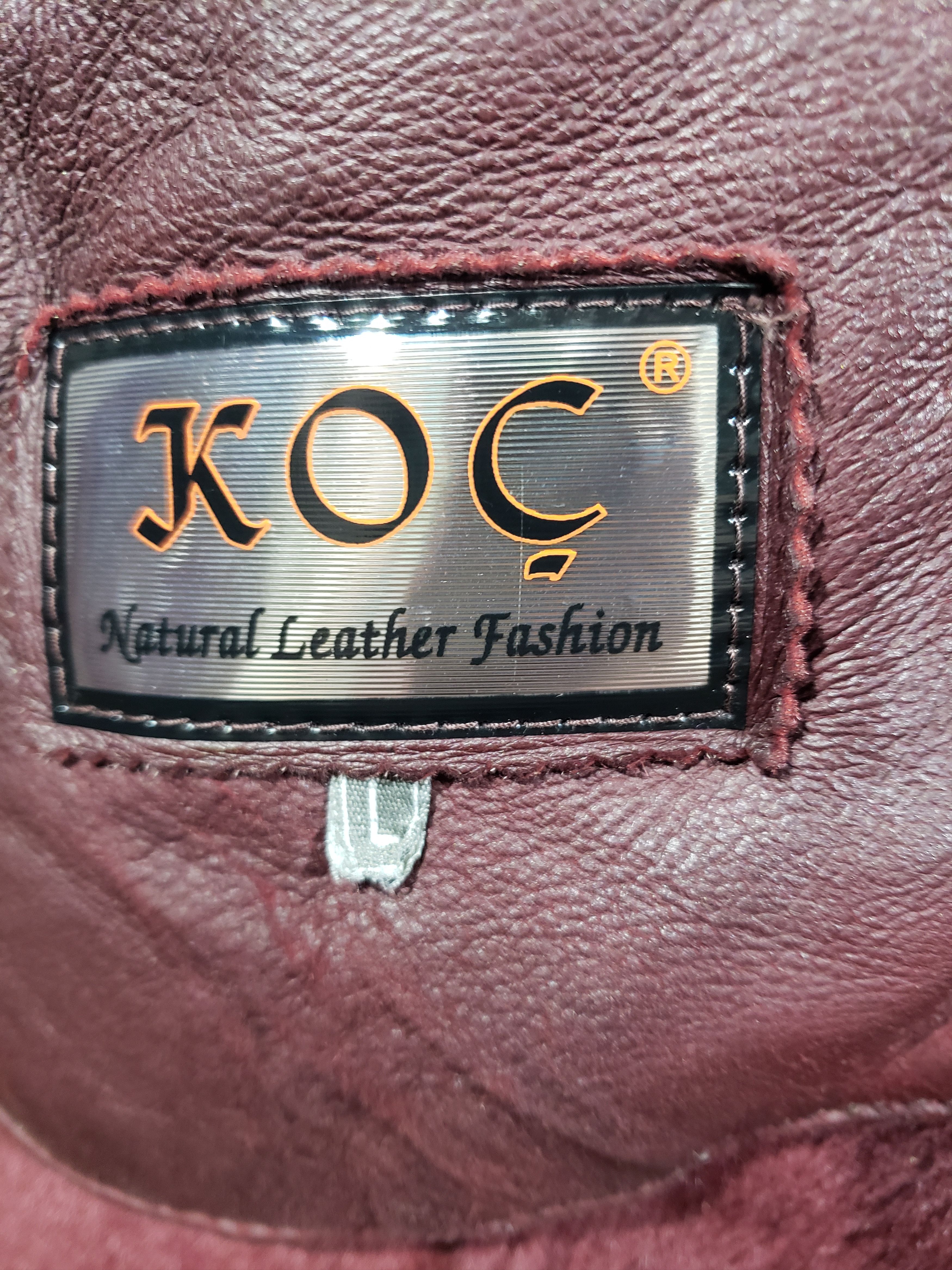 Other Stylish burgundy sheepskin coat with a warm fluffy collar. Size L / US 10 / IT 46 - 10 Thumbnail