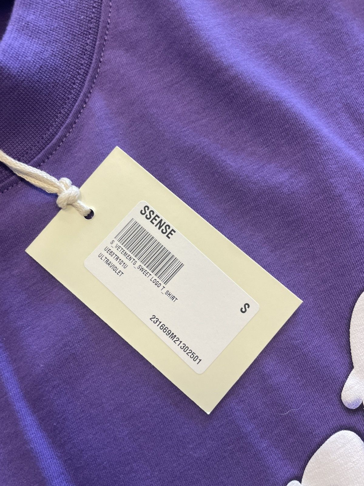 Vetements Vetements Tee Purple Printed Tee Size US S / EU 44-46 / 1 - 3 Thumbnail