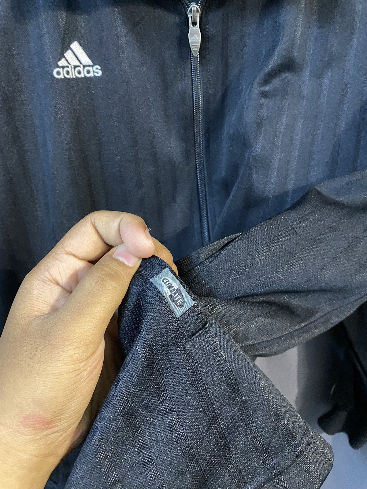 Adidas × Vintage ADIDAS TRACKTOP BLACK MEDIUM Size US M / EU 48-50 / 2 - 4 Thumbnail