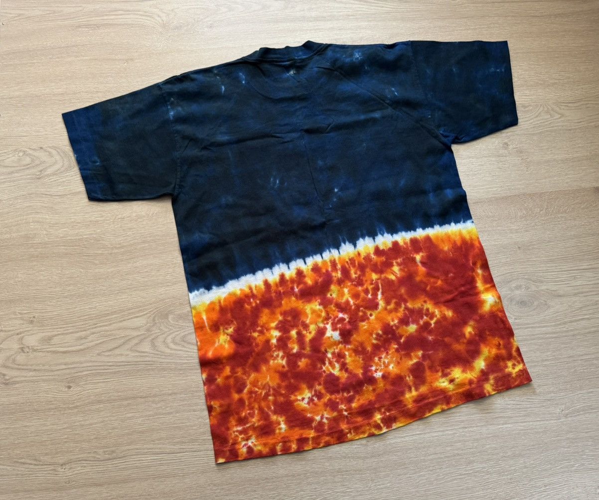 Liquid Blue Vintage 90’s Liquid Blue All Over Print Dragon Made In USA Size US L / EU 52-54 / 3 - 4 Thumbnail