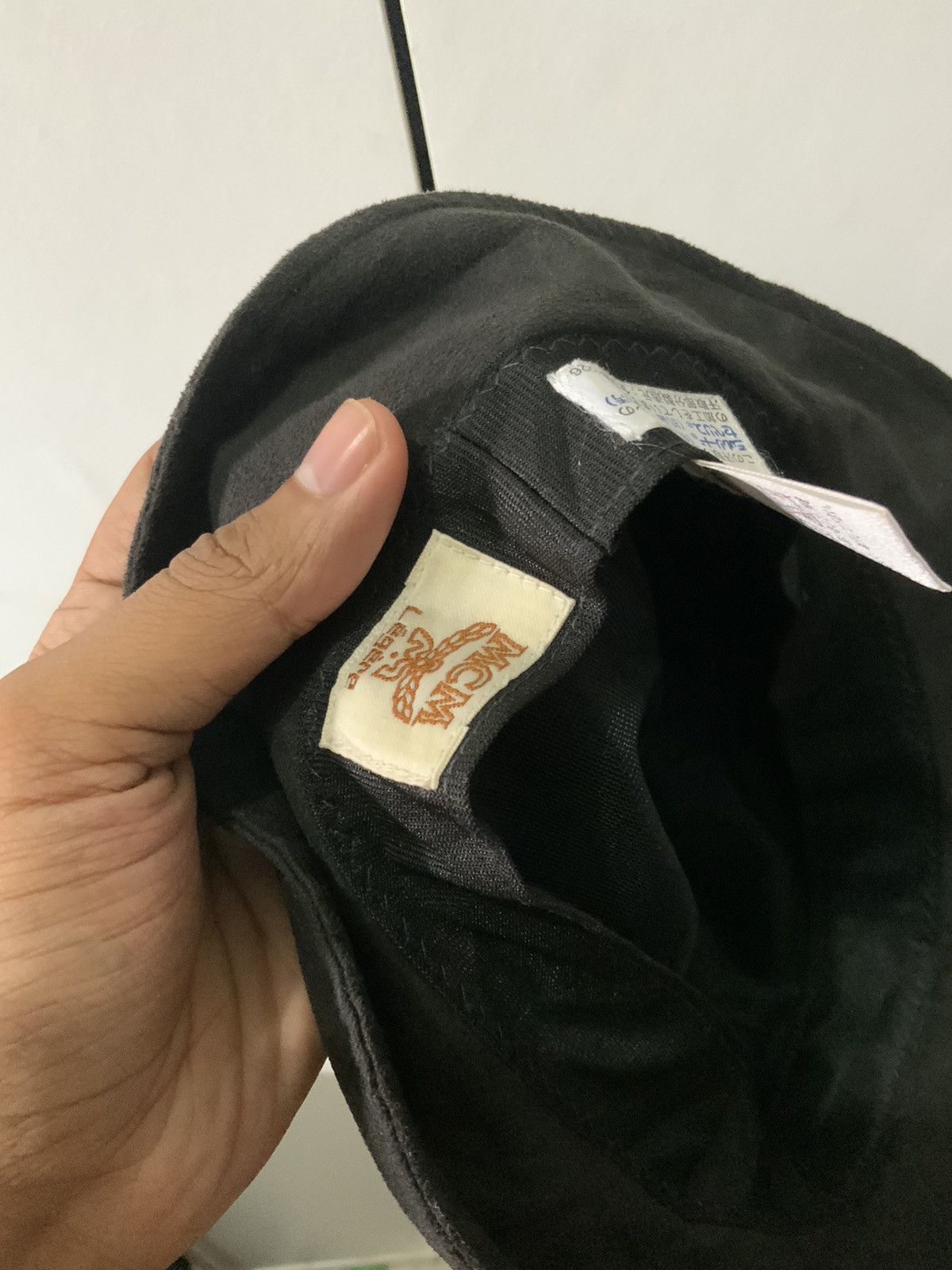 MCM MCM Legere Velvet Black Bucket Hat Size ONE SIZE - 11 Thumbnail