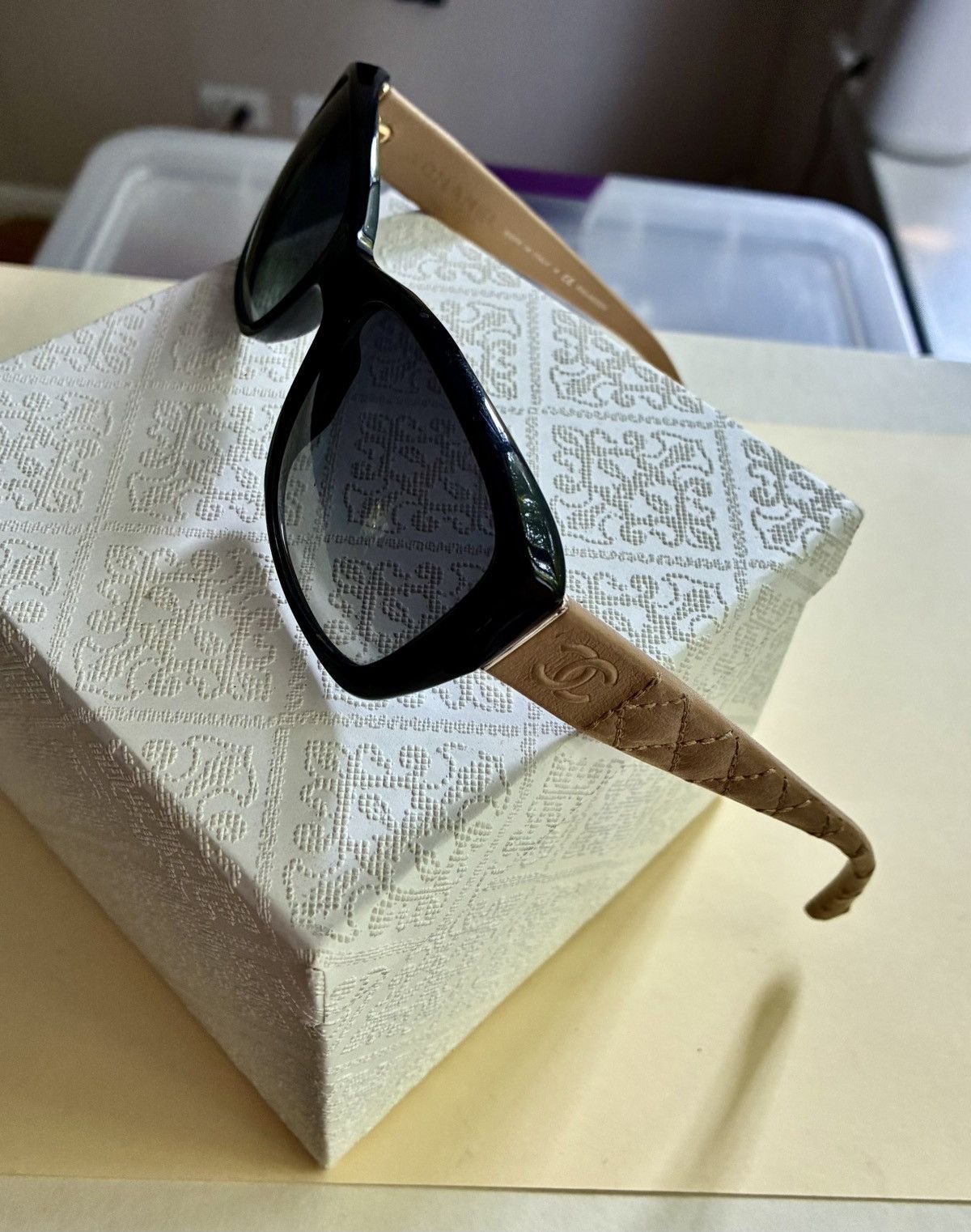 Chanel CHANEL 5201Q Oversize Quilted Leather Sunglasses Size ONE SIZE - 2 Thumbnail