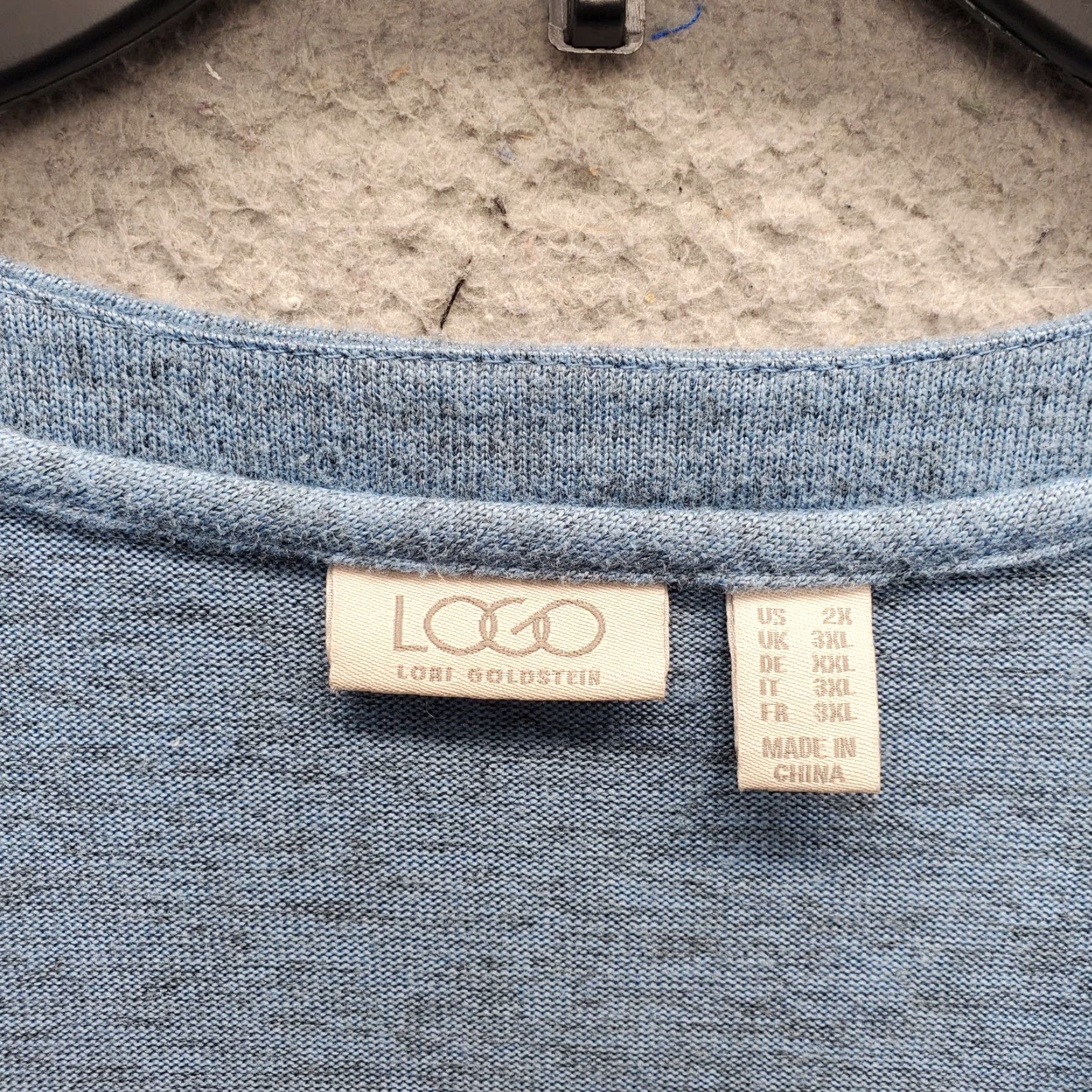Vintage LOGO by Lori Goldstein Cardigan Sweater Womens 2X Blue V-Neck Knit Polyester Asymmetrical Hem Long Sleeve Casual Shirt Womens Size 2X Blue 90s? Size XXL / US 16-18 / IT 52-54 - 5 Thumbnail