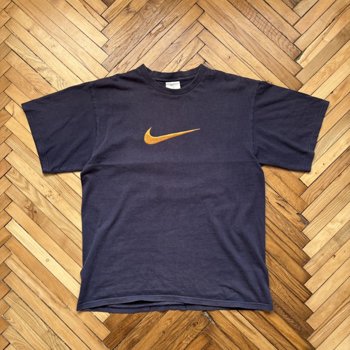Nike × Vintage Vintage Nike T-Shirt Size US M / EU 48-50 / 2 - 1 Thumbnail