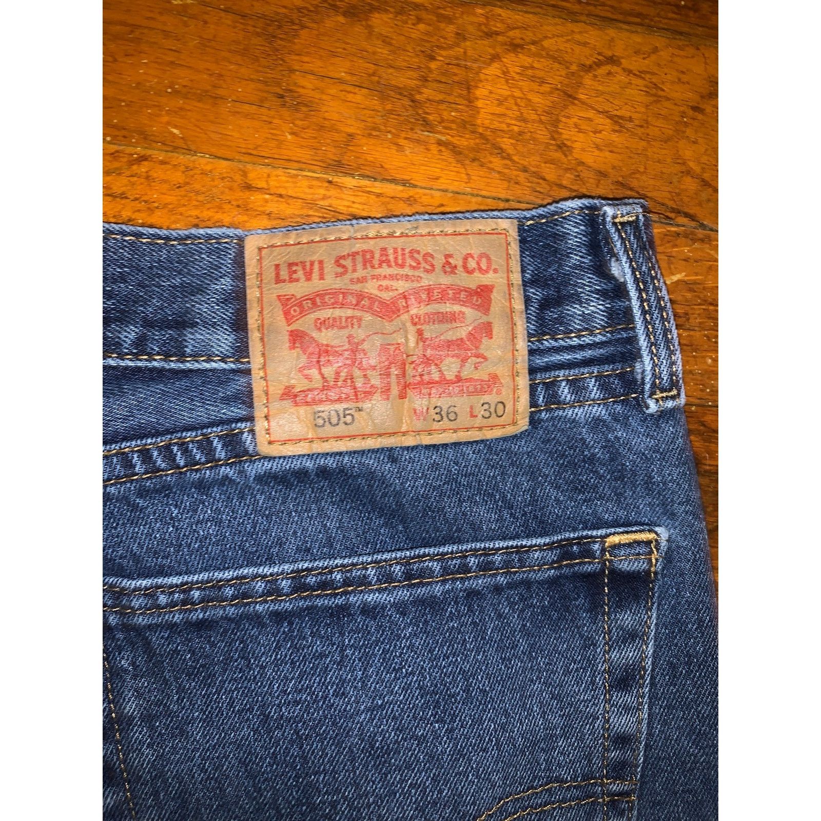 Levi's Levi’s 505 Straight Leg Jeans Mens 36x30 Small e Red Tab Size US 36 / EU 52 - 8 Thumbnail