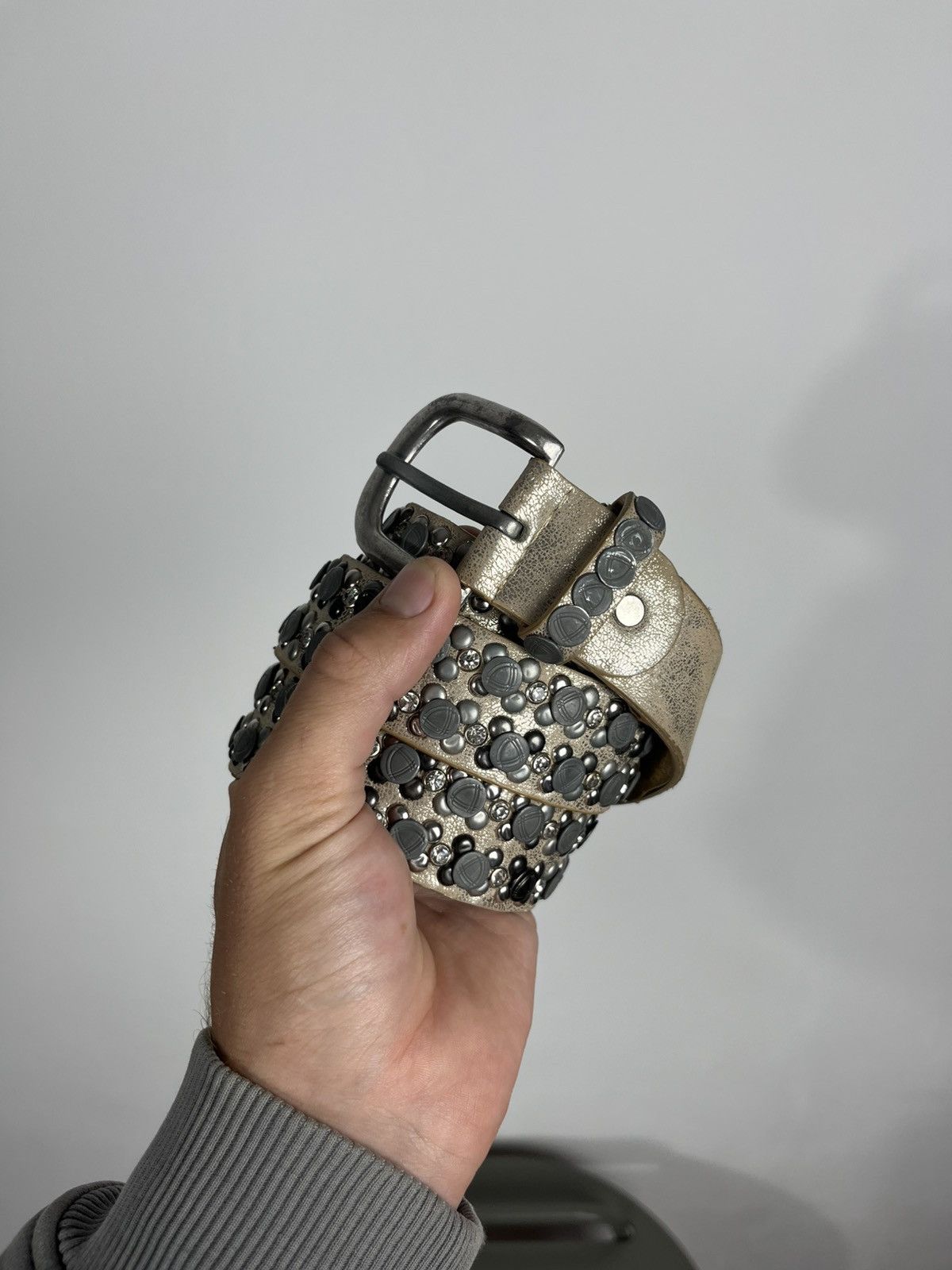 Other Avant Garde Faux Leather Silver Studded Heart Buckle Belt Size ONE SIZE - 1 Thumbnail