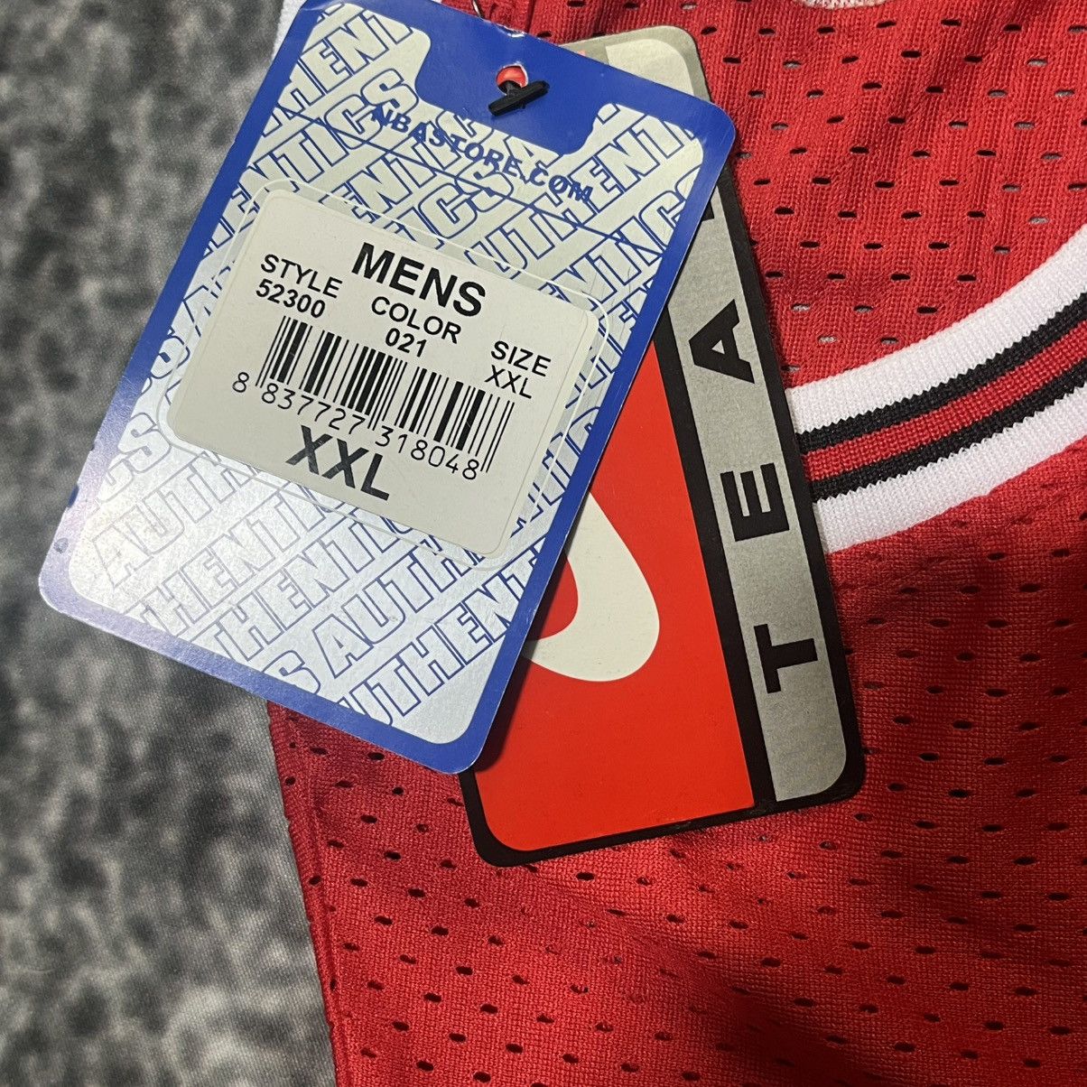 Nike Vintage Michael Jordan Chicago Bulls Nike #23 Home Jersey Size US XXL / EU 58 / 5 - 7 Thumbnail