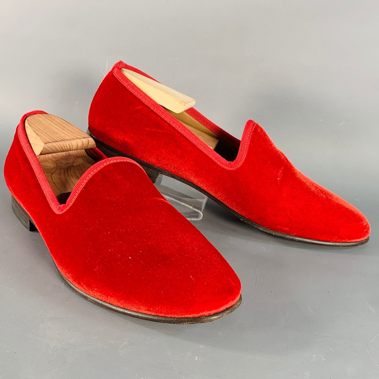 Del Toro DEL TORO Size 8.5 Red Velvet Grosgrain Trim Slip On Loafers Size US 8.5 / EU 41-42 - 1 Thumbnail