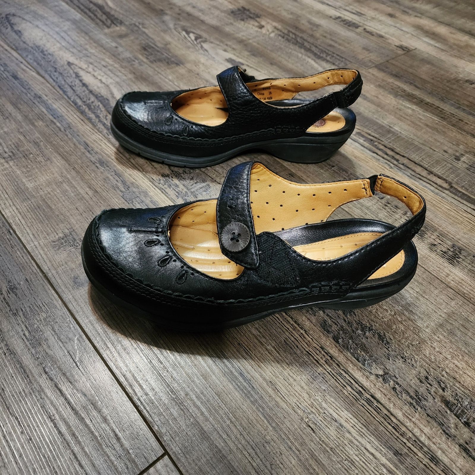 Clarks Pre-owned Clarks Unstructured black lea Trot shoes sz7 SHLF Size US 7 / IT 37 - 7 Thumbnail