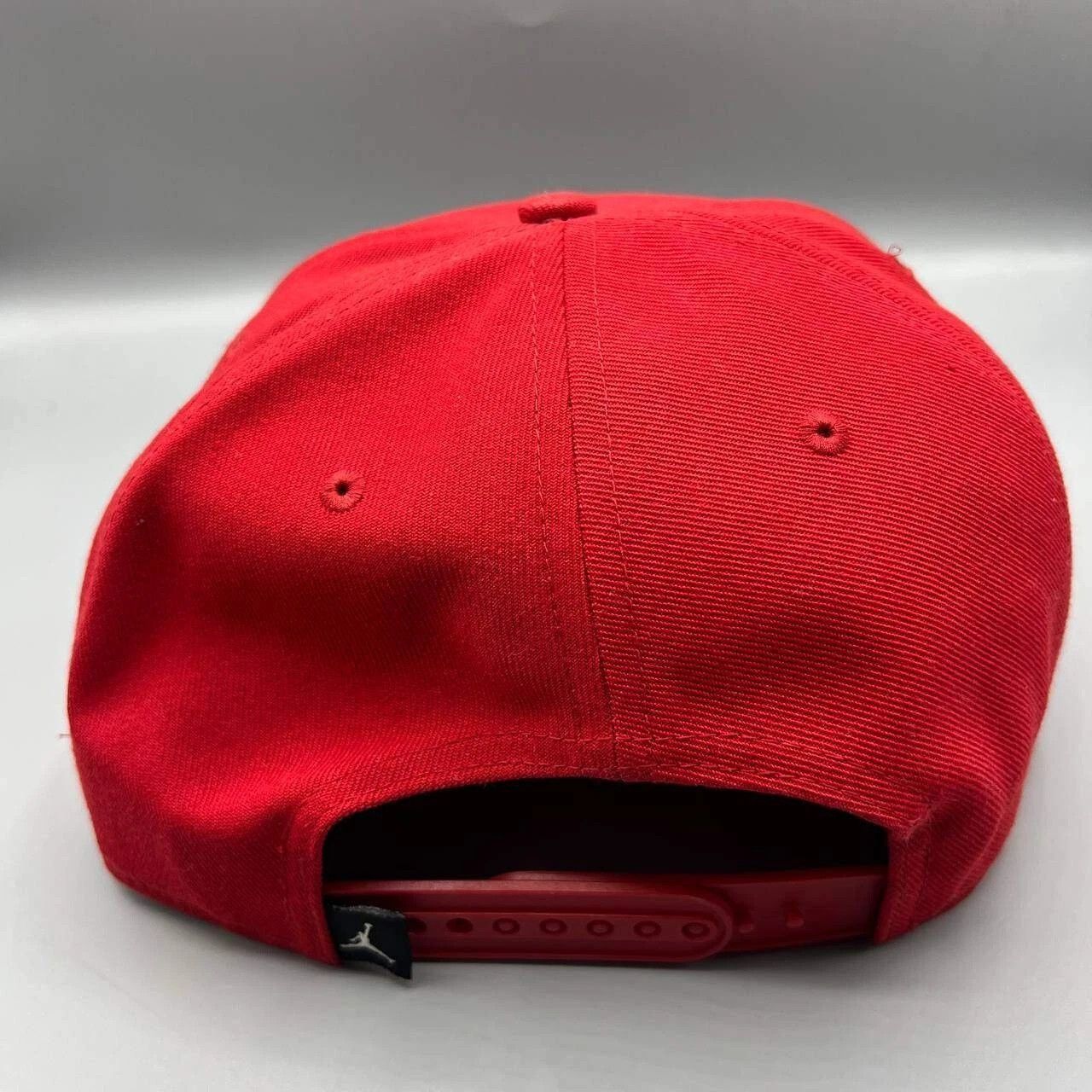 Jordan Brand Air Jordan Hat Men Red Embroidered Script Snap Back Cap Men Size ONE SIZE - 5 Thumbnail