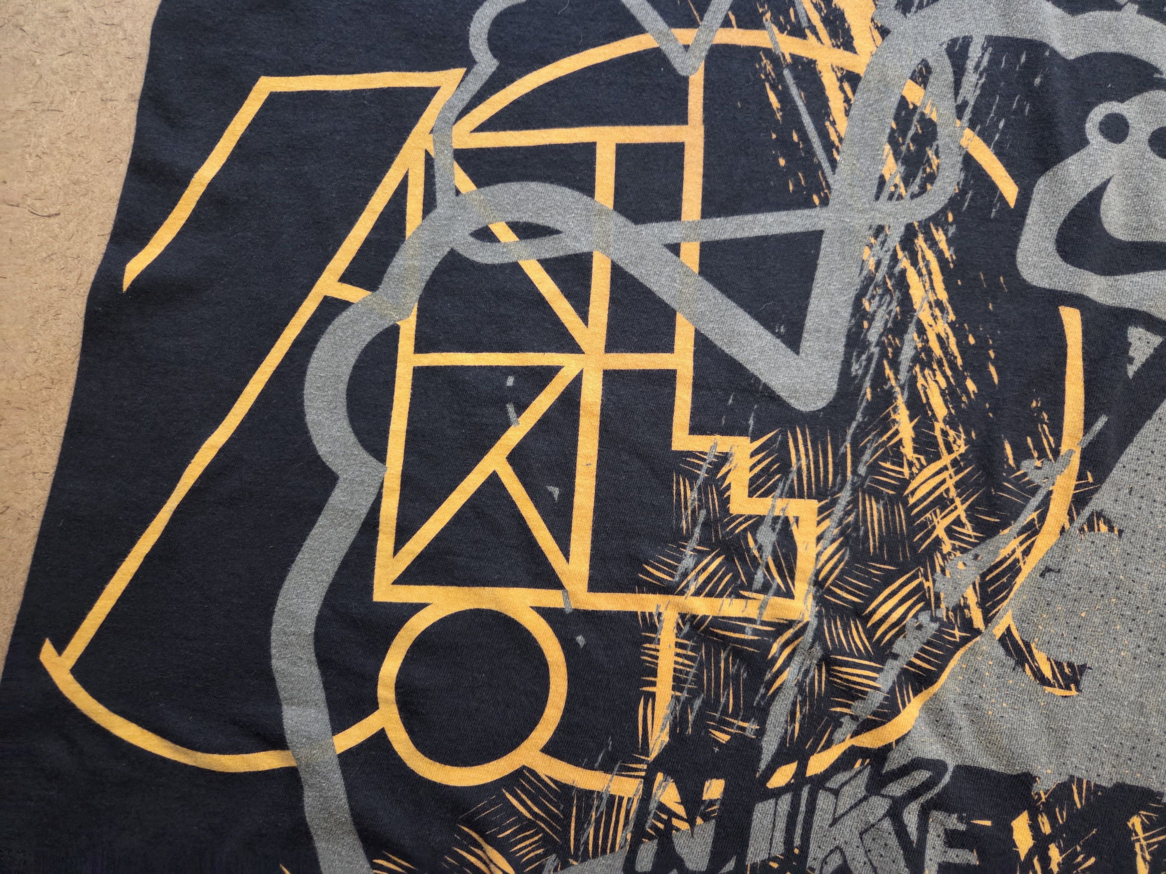 Nike Nike 6.0 Logo collage Tshirt Sz XL Size US XL / EU 56 / 4 - 3 Thumbnail
