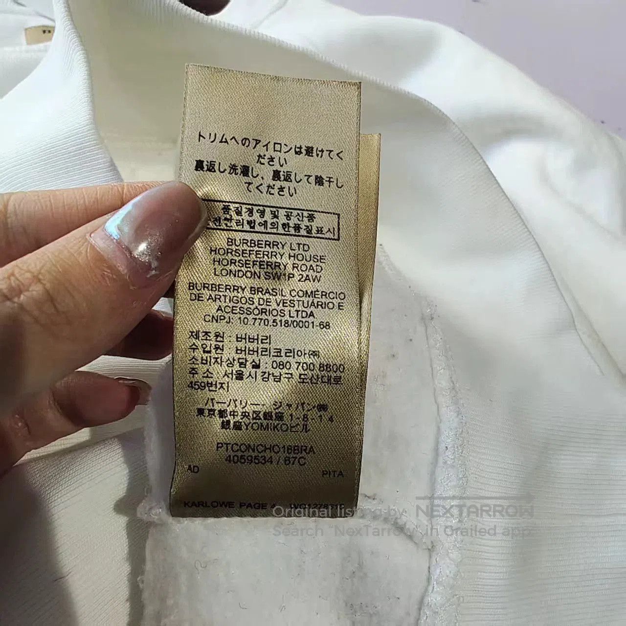 Burberry burberry white logo sweatshirt in size medium. Size US M / EU 48-50 / 2 - 6 Thumbnail