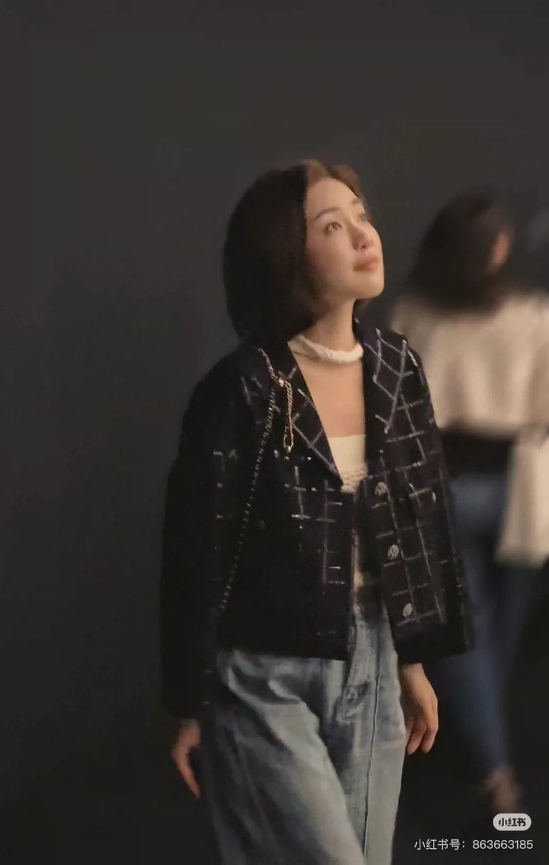 Chanel Chanel 24S blue wool tweed plaid glitter navy collar jacke Size XXS / US 00 / IT 34 - 3 Thumbnail