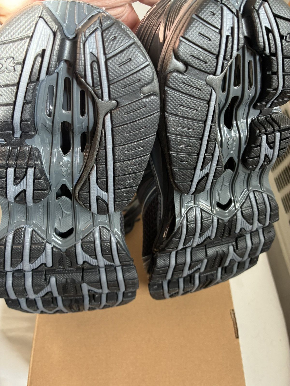 Mizuno Mizuno Wave Prophecy LS Size US 10 / EU 43 - 4 Thumbnail