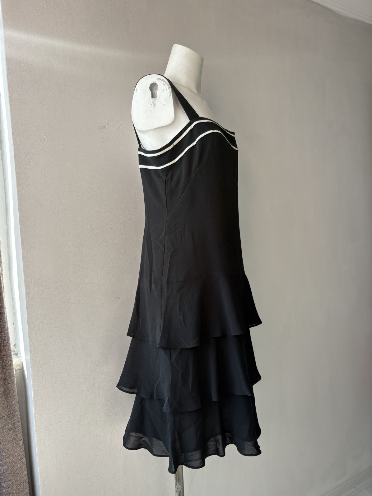 Ann Taylor Ann taylor dress Size L / US 10 / IT 46 - 11 Thumbnail