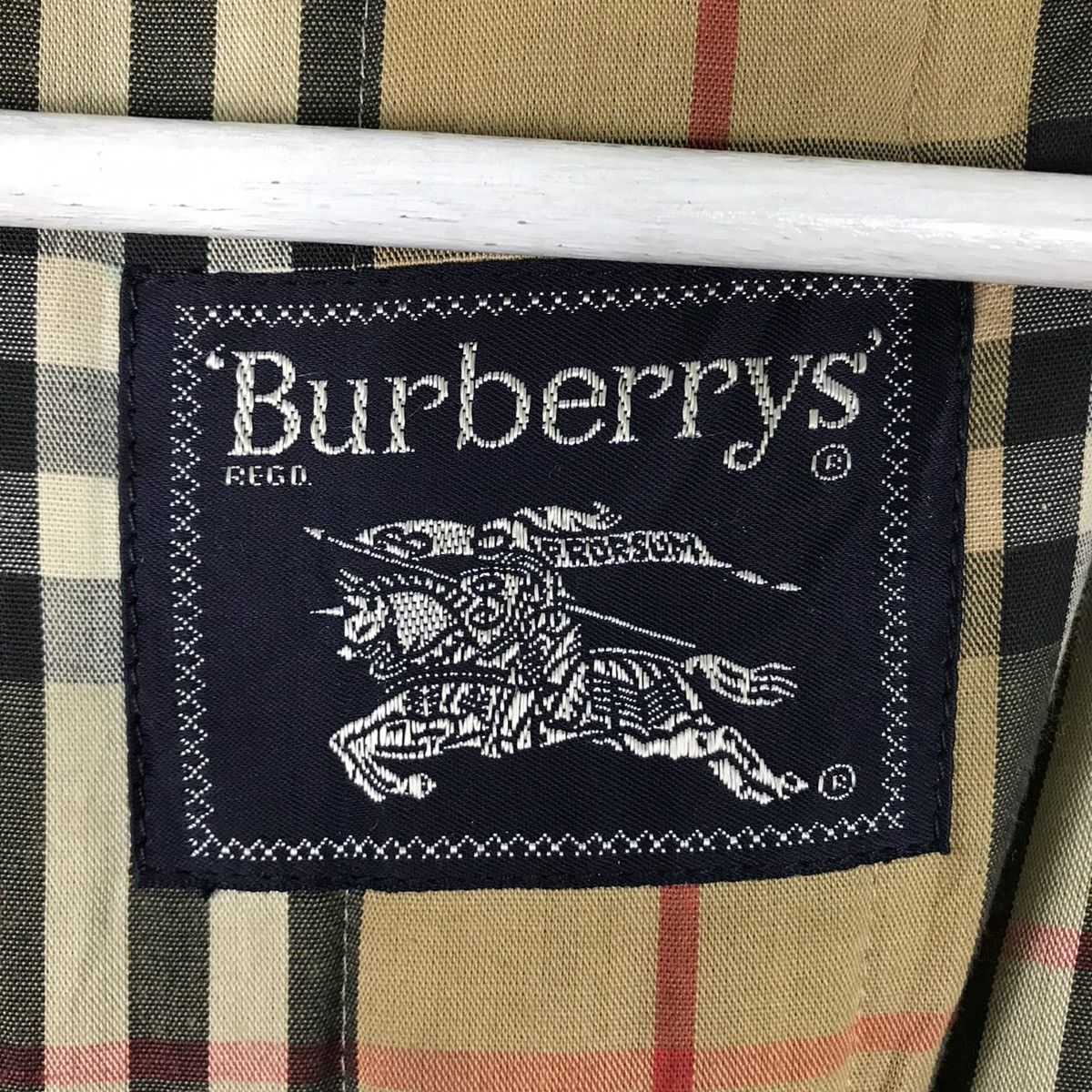 Burberry 💥 BURBERRY NOVA CHECK LINING WAXED JACKET MADE IN ENGLAND Size US L / EU 52-54 / 3 - 11 Thumbnail