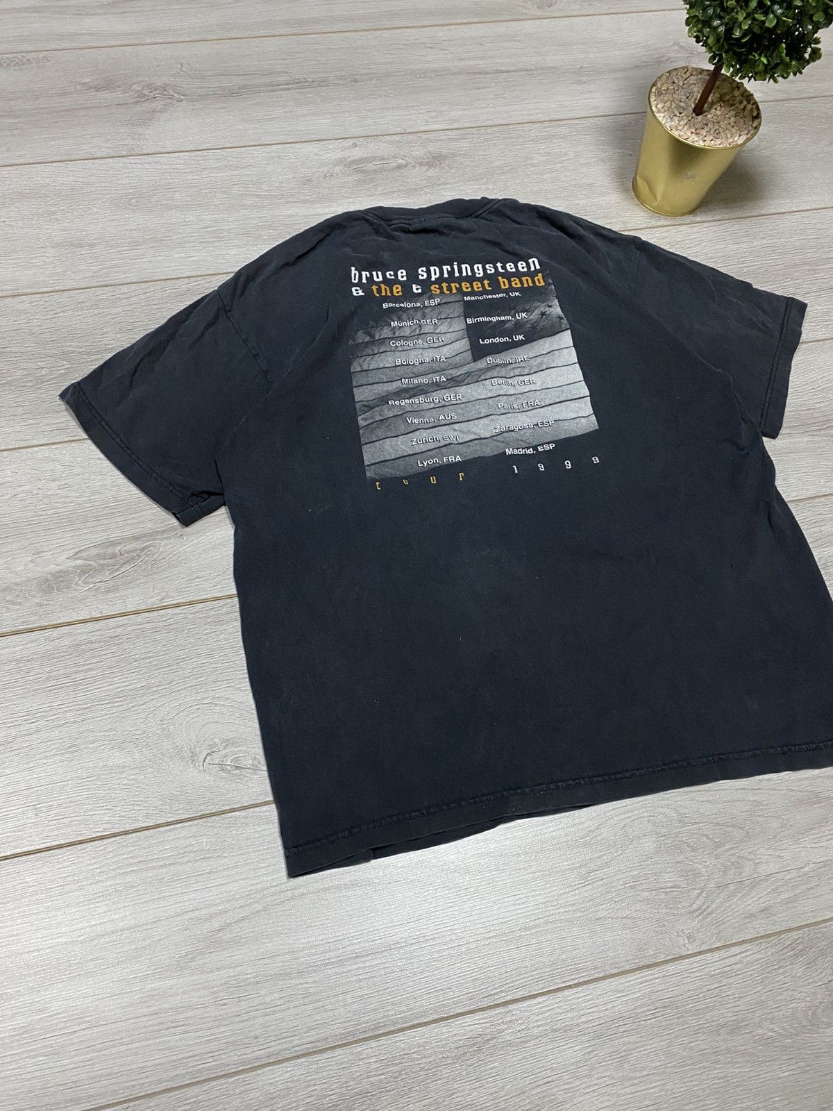 Band Tees Bruce Springsteen E Street Band Vintage 1999 Tour T-Shirt Size US XL / EU 56 / 4 - 5 Thumbnail