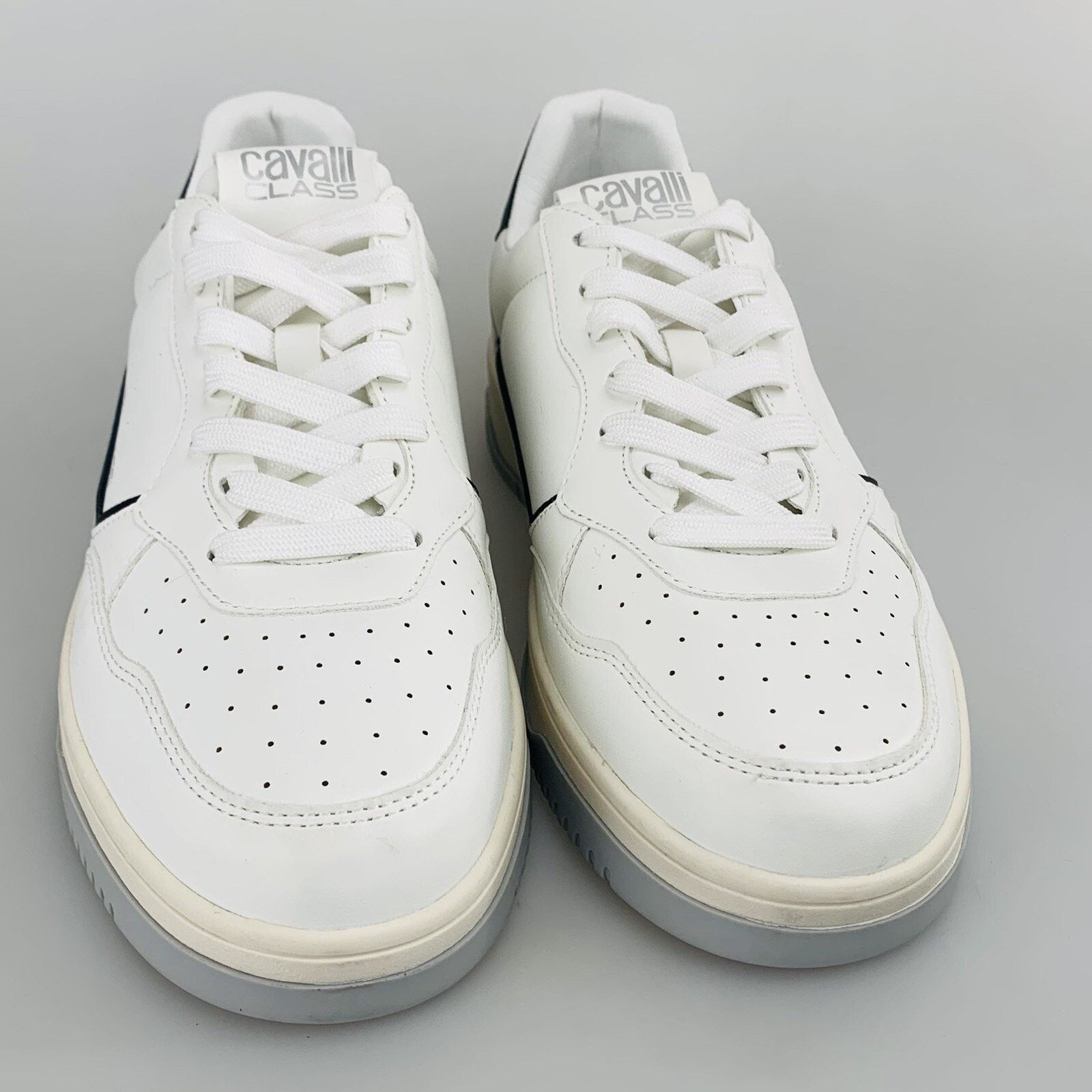 Cavalli Class Cavalli Class White Leather Sneaker Size US 8 24033 New Size US 8 / EU 41 - 4 Thumbnail