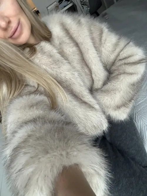 Anime × Aran Isles Knitwear Sweater Cropped Faux Fur Coat Size S / US 4 / IT 40 - 3 Thumbnail