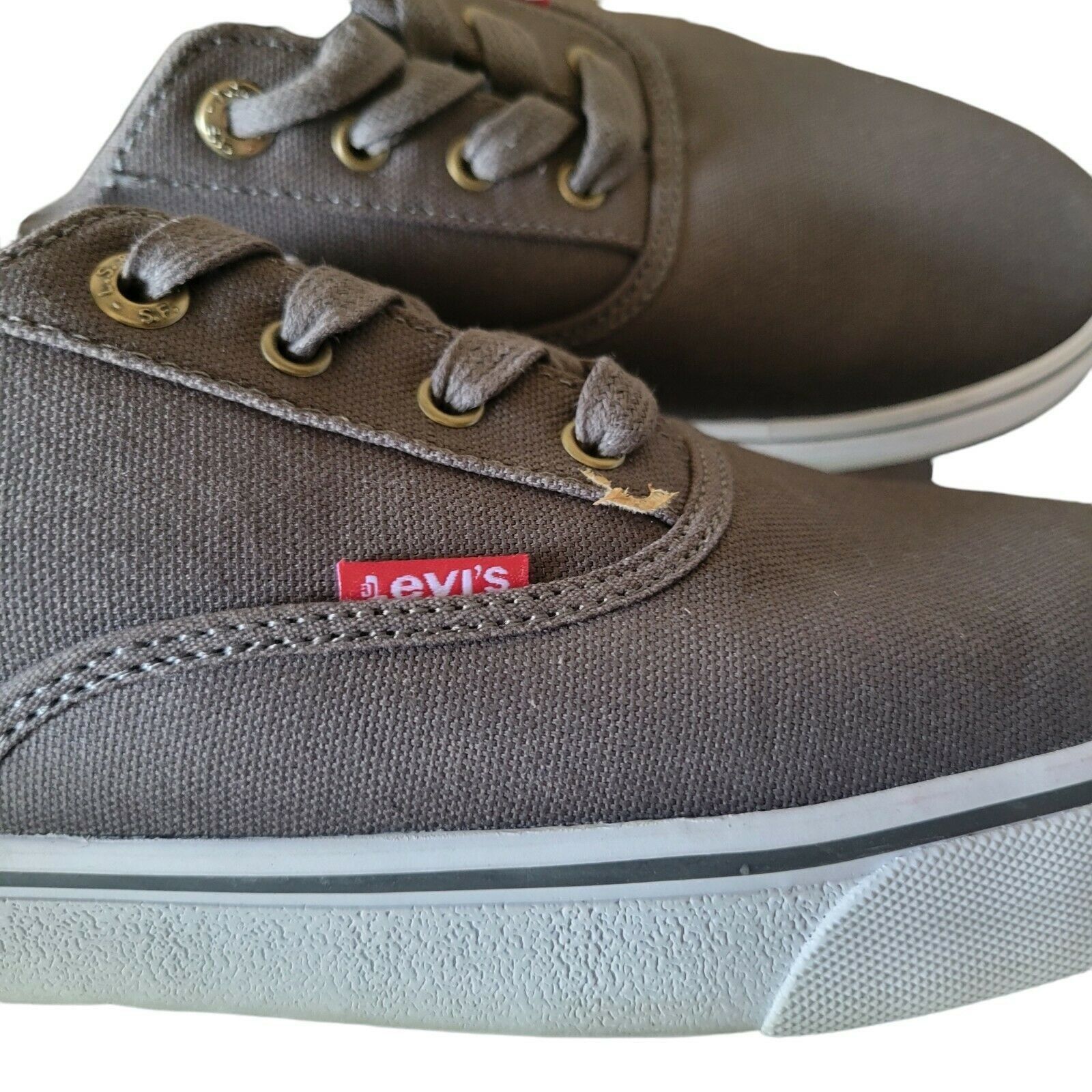 Levi's Men's Levi's Casual Shoes. Size 9.5 Size US 9.5 / EU 42-43 - 6 Thumbnail