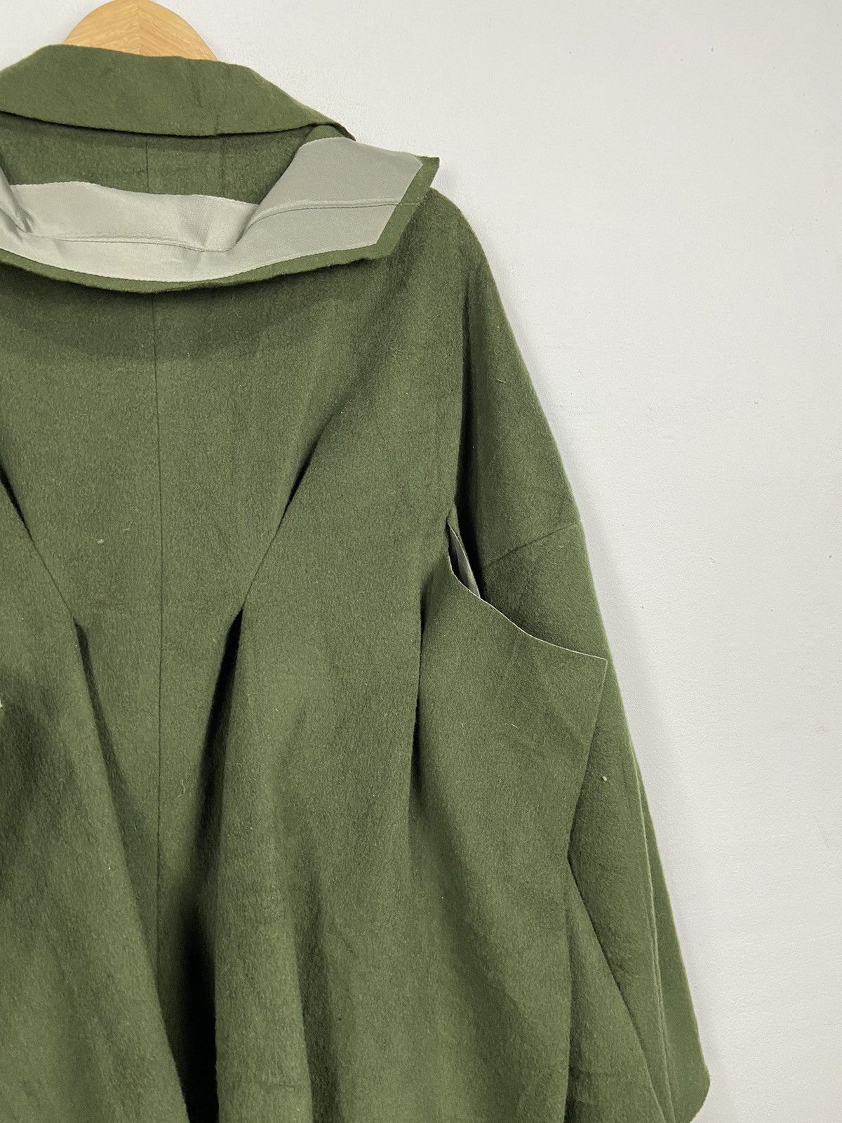 Undercover FW 2017 Undercover Asymmetric Utilty Jacket Size M / US 6-8 / IT 42-44 - 13 Thumbnail