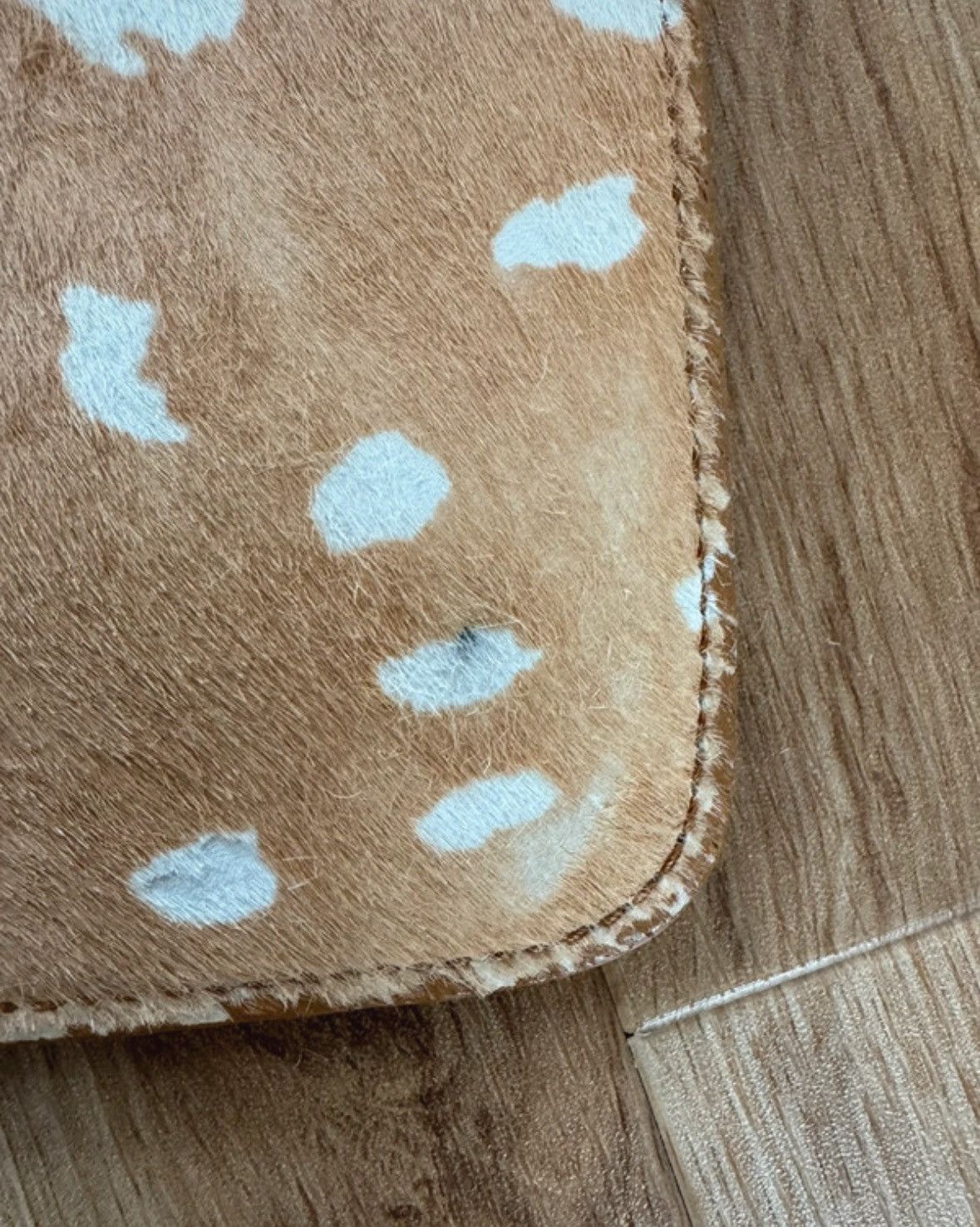 Jerome Dreyfuss Jérôme Dreyfus Camel Leather Clutch with White Leopard Print Size ONE SIZE - 3 Thumbnail