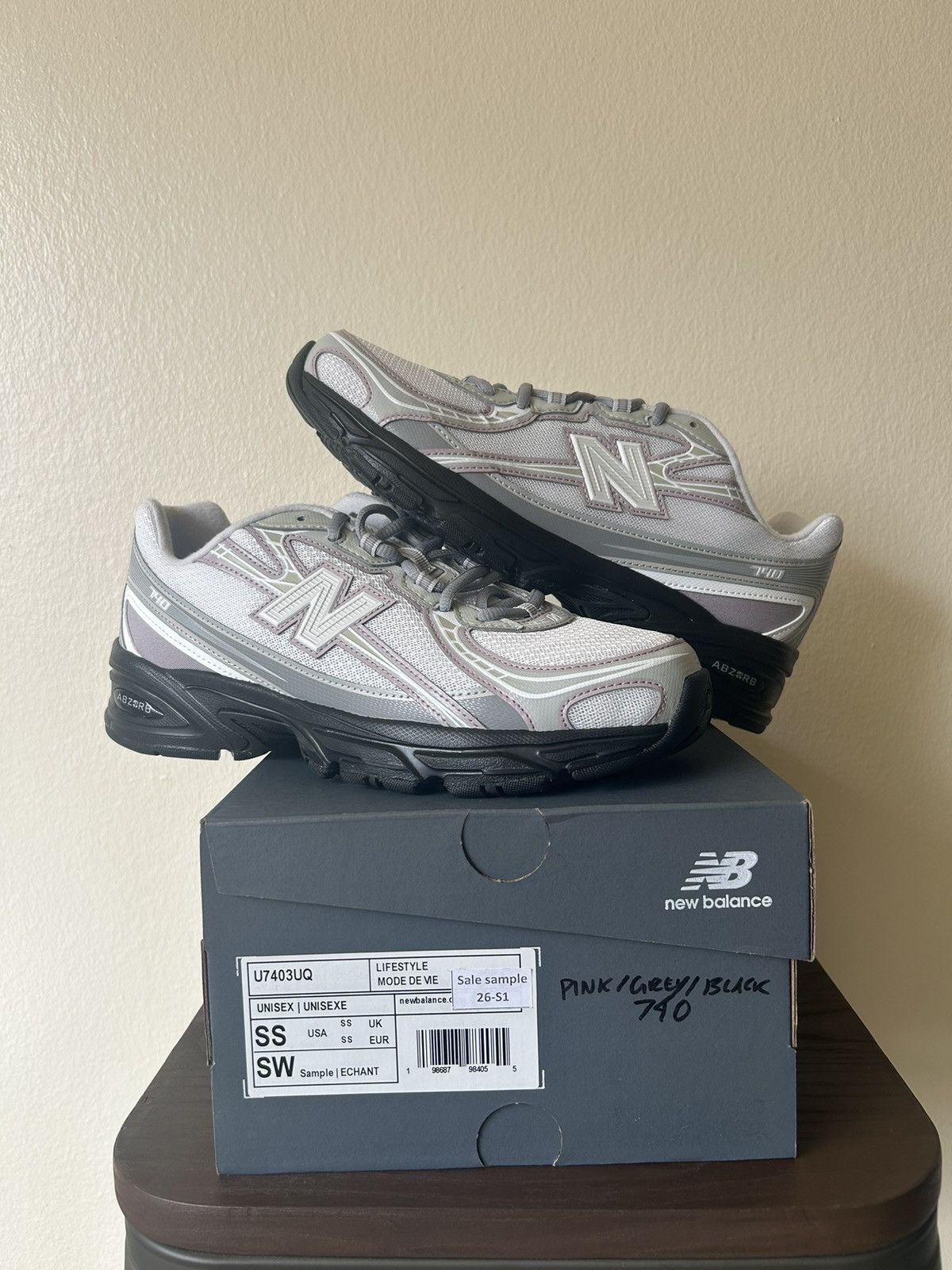 New Balance New Balance 740 Sneaker Size US 9 / EU 42 - 1 Thumbnail
