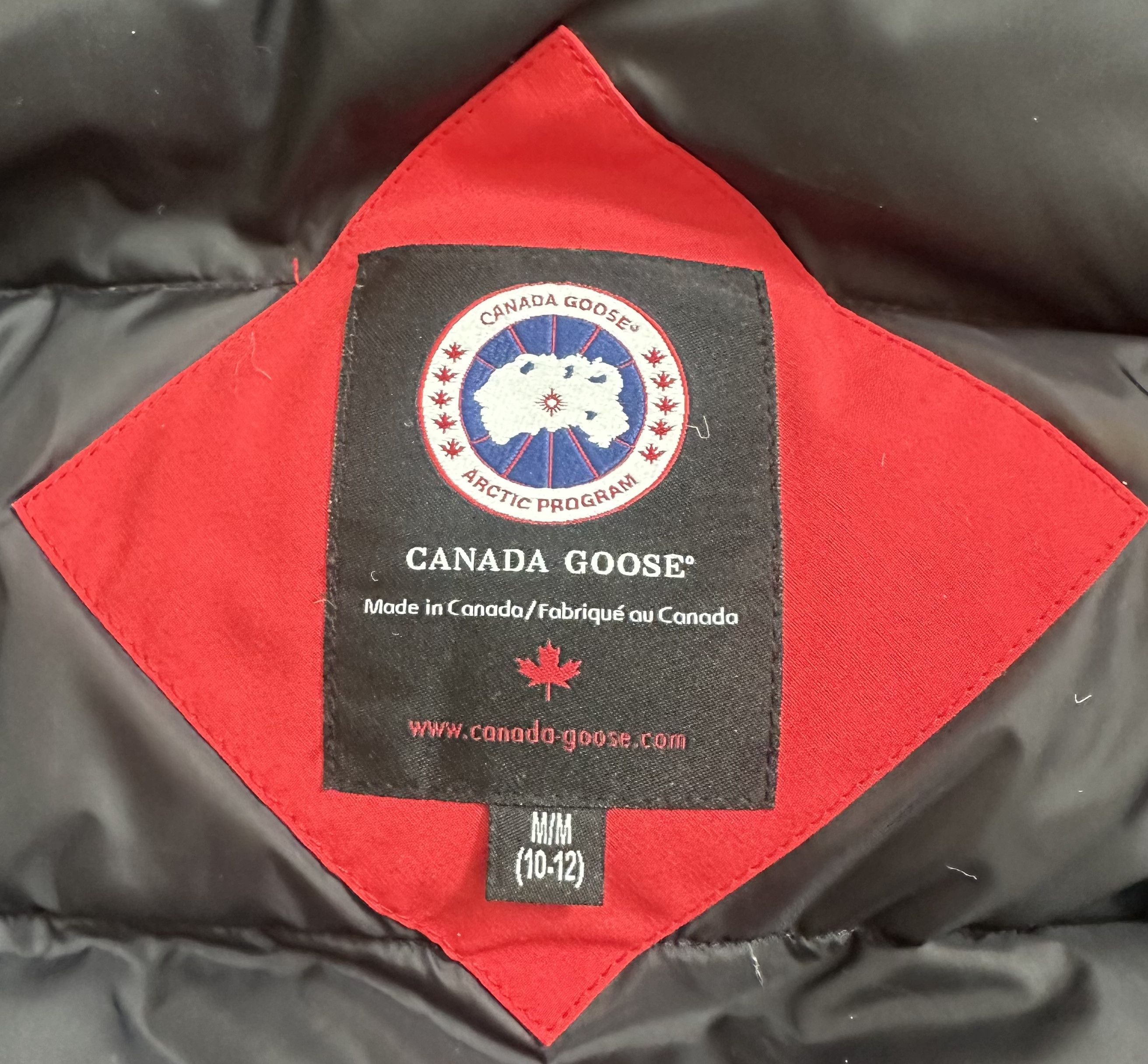 Canada Goose Canada Goose Youth Logan Parka M/M (10–12). Size US M / EU 48-50 / 2 - 4 Thumbnail
