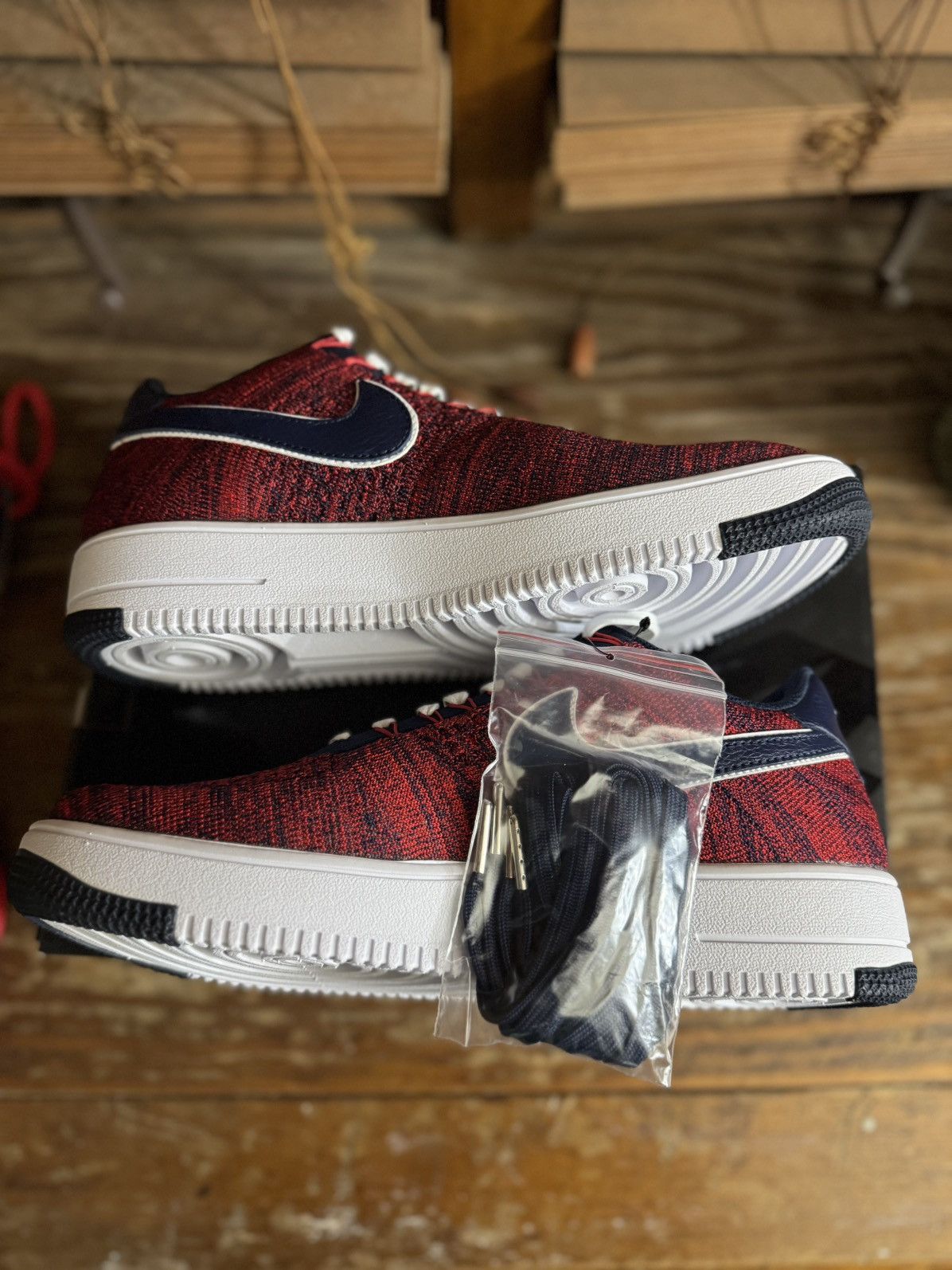 Nike Nike MEN'S Air Force 1 Flynit Size US 11 / EU 44 - 2 Thumbnail