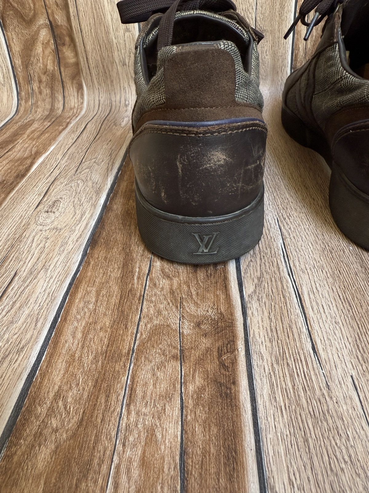 Louis Vuitton Vtg rare patch sneaker Size US 11 / EU 44 - 15 Thumbnail