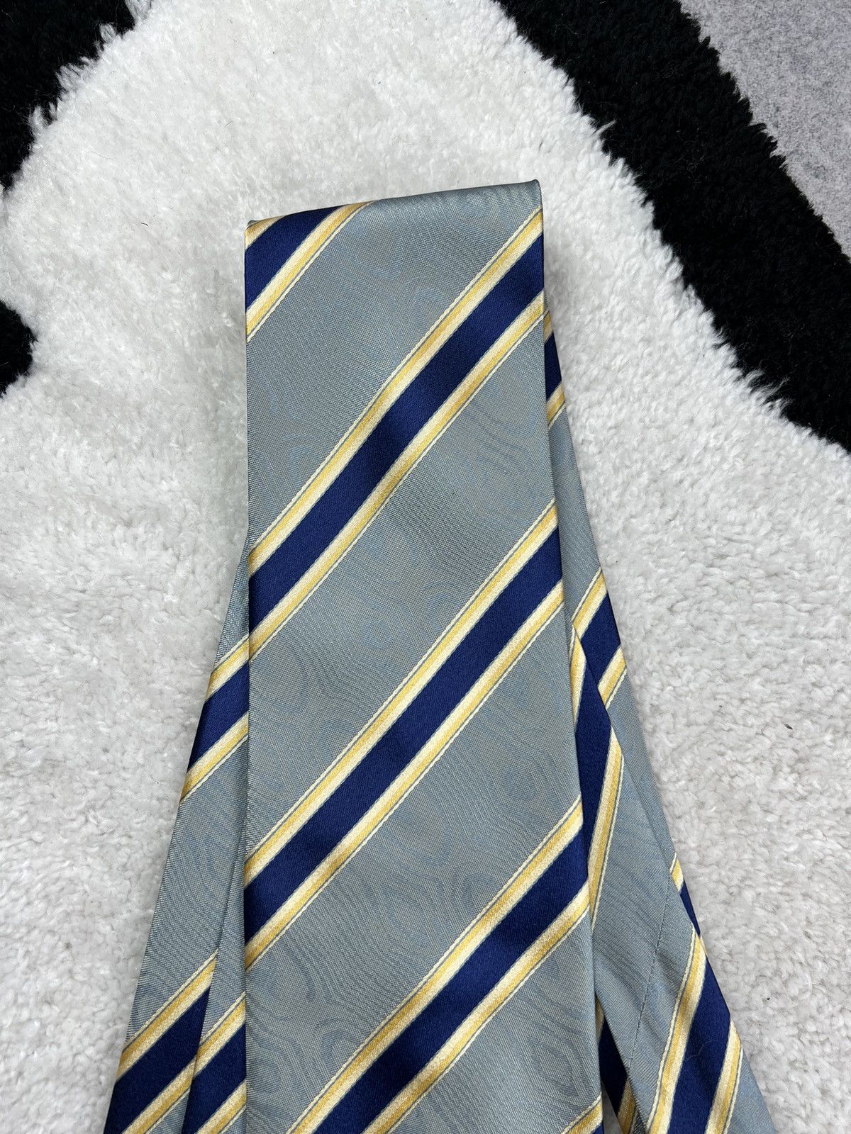 Etro Vintage Etro Italy Silk Geometric Blue Luxury Tie Size ONE SIZE - 4 Thumbnail
