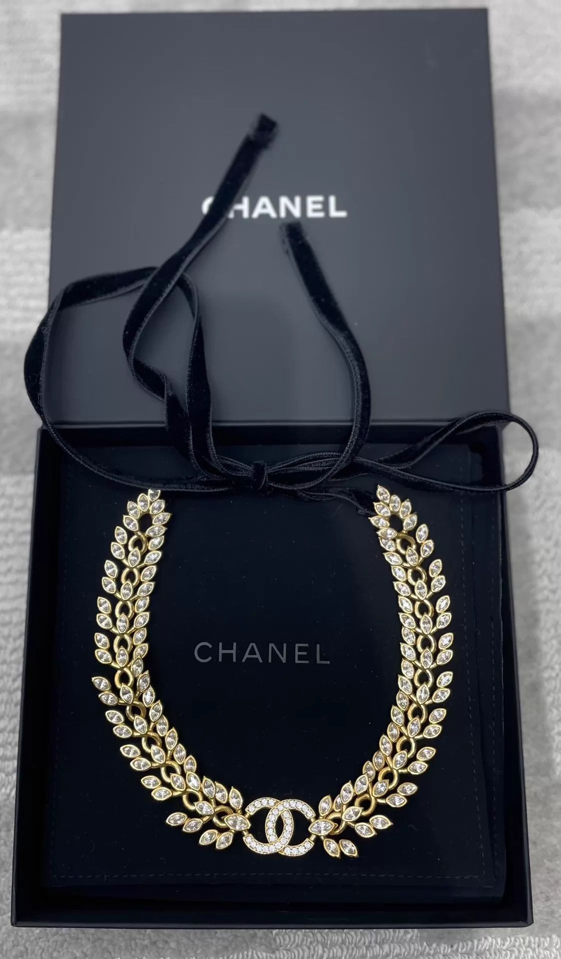 Chanel Chanel Wheat Ear Headband & Necklace 98 New Authentic Size ONE SIZE - 1 Thumbnail