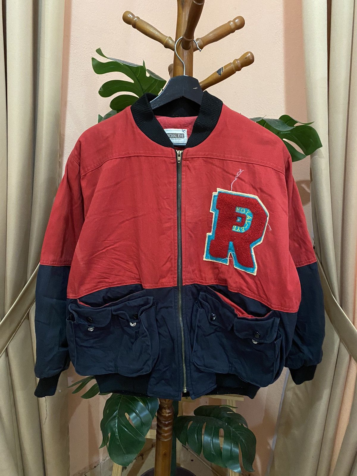 Other Vintage Royal Eye Varsity Bomber Jacket Red Black Patchwork Size US M / EU 48-50 / 2 - 3 Thumbnail